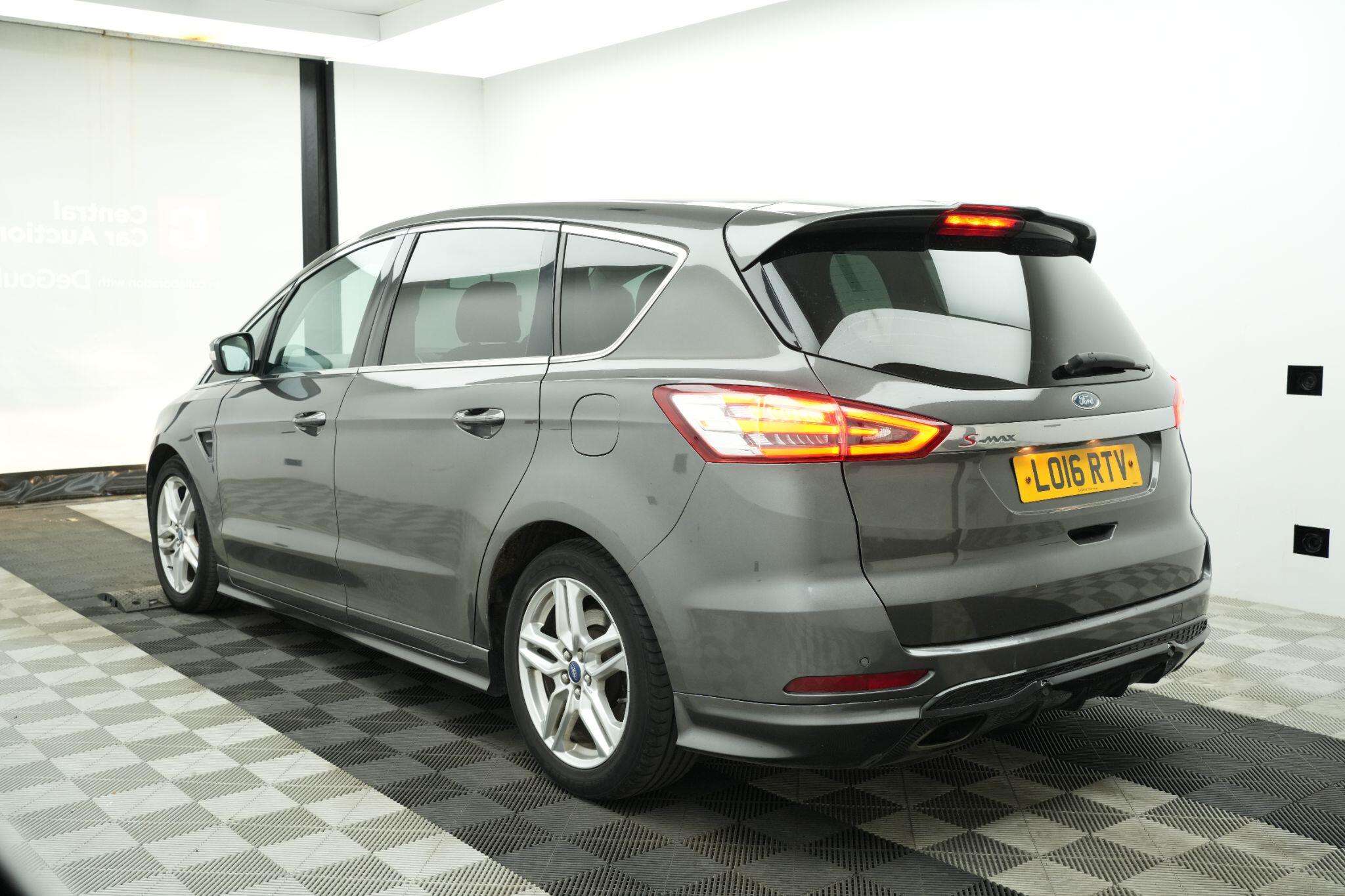 A 2016 FORD S-MAX 2.0 TDCi Titanium Sport Powershift Euro 6 (s/s) 5dr A 2016 FORD S-MAX 2.0 TDCi Titanium Sport Powershift Euro 6 (s/s) 5dr