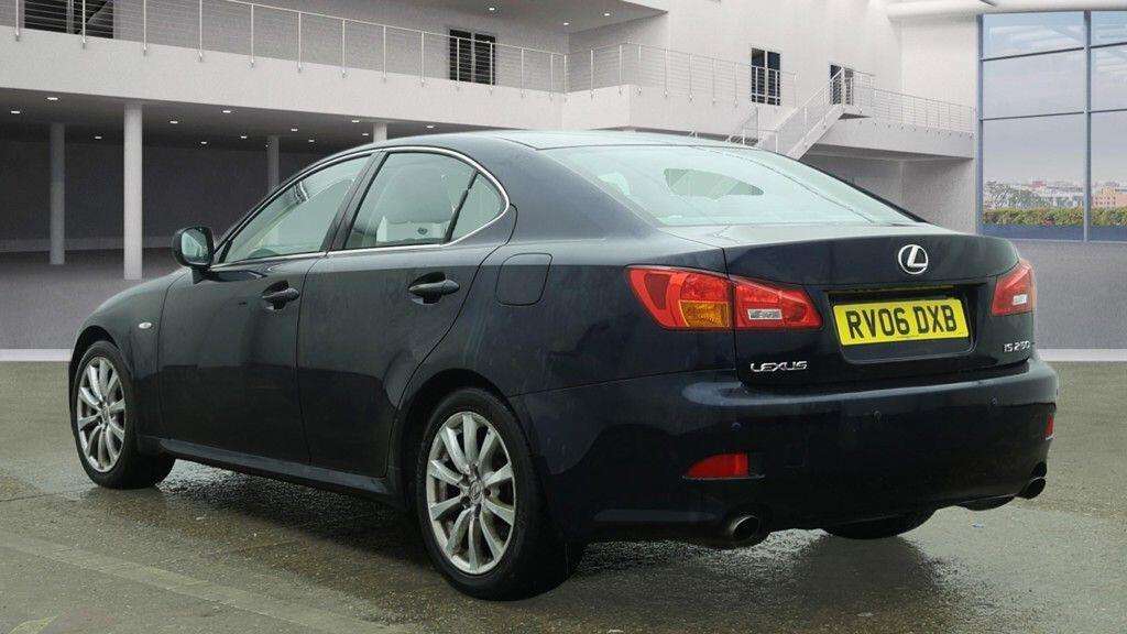 A 2006 LEXUS IS 2.5 250 SE 4dr A 2006 LEXUS IS 2.5 250 SE 4dr