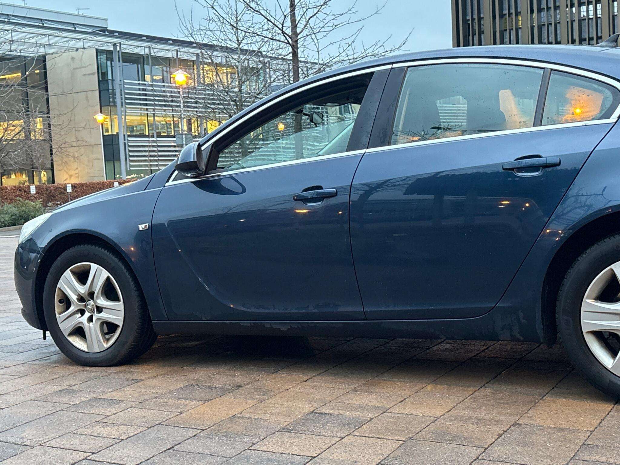 2010 VAUXHALL INSIGNIA 2010 VAUXHALL INSIGNIA