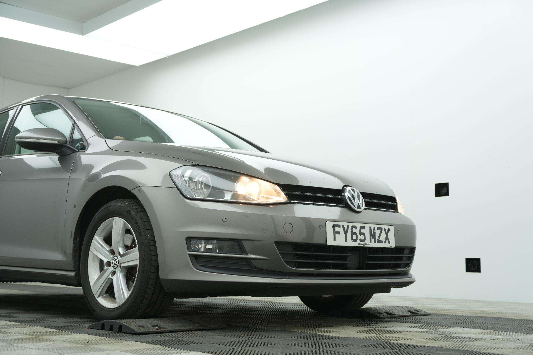 2015 VOLKSWAGEN GOLF 2015 VOLKSWAGEN GOLF