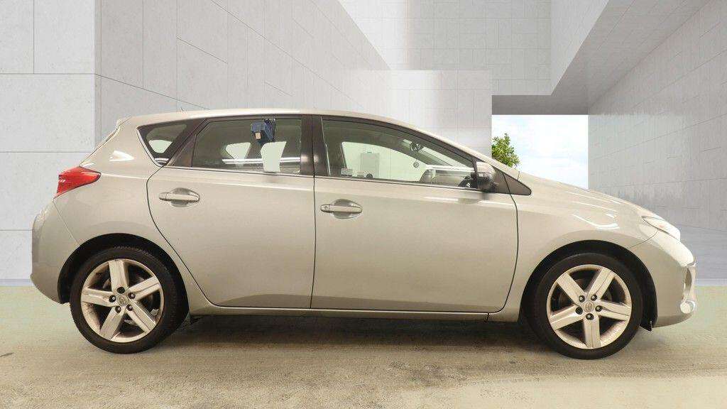 2013 TOYOTA AURIS 2013 TOYOTA AURIS