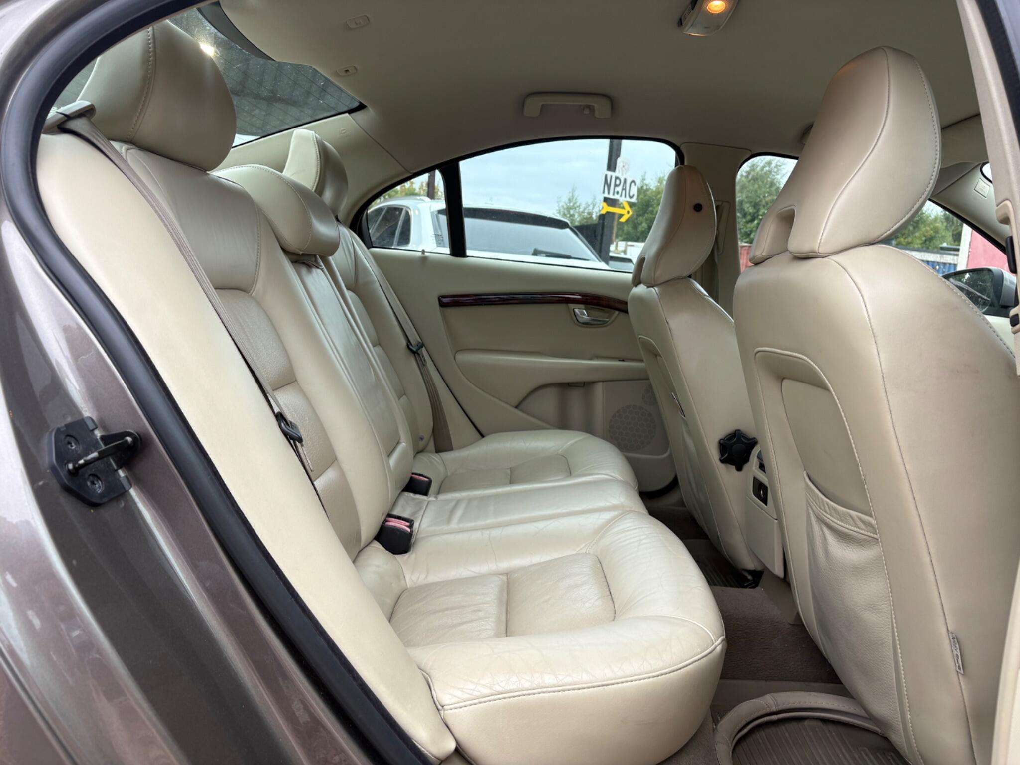 2006 VOLVO S80 2006 VOLVO S80