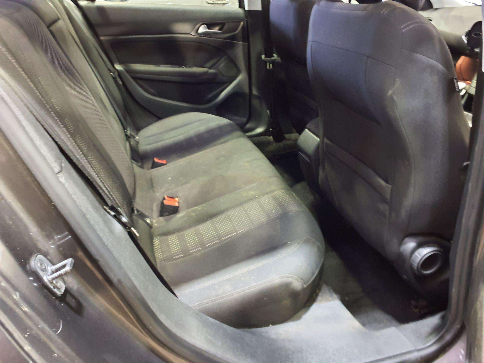 2016 PEUGEOT 308 2016 PEUGEOT 308