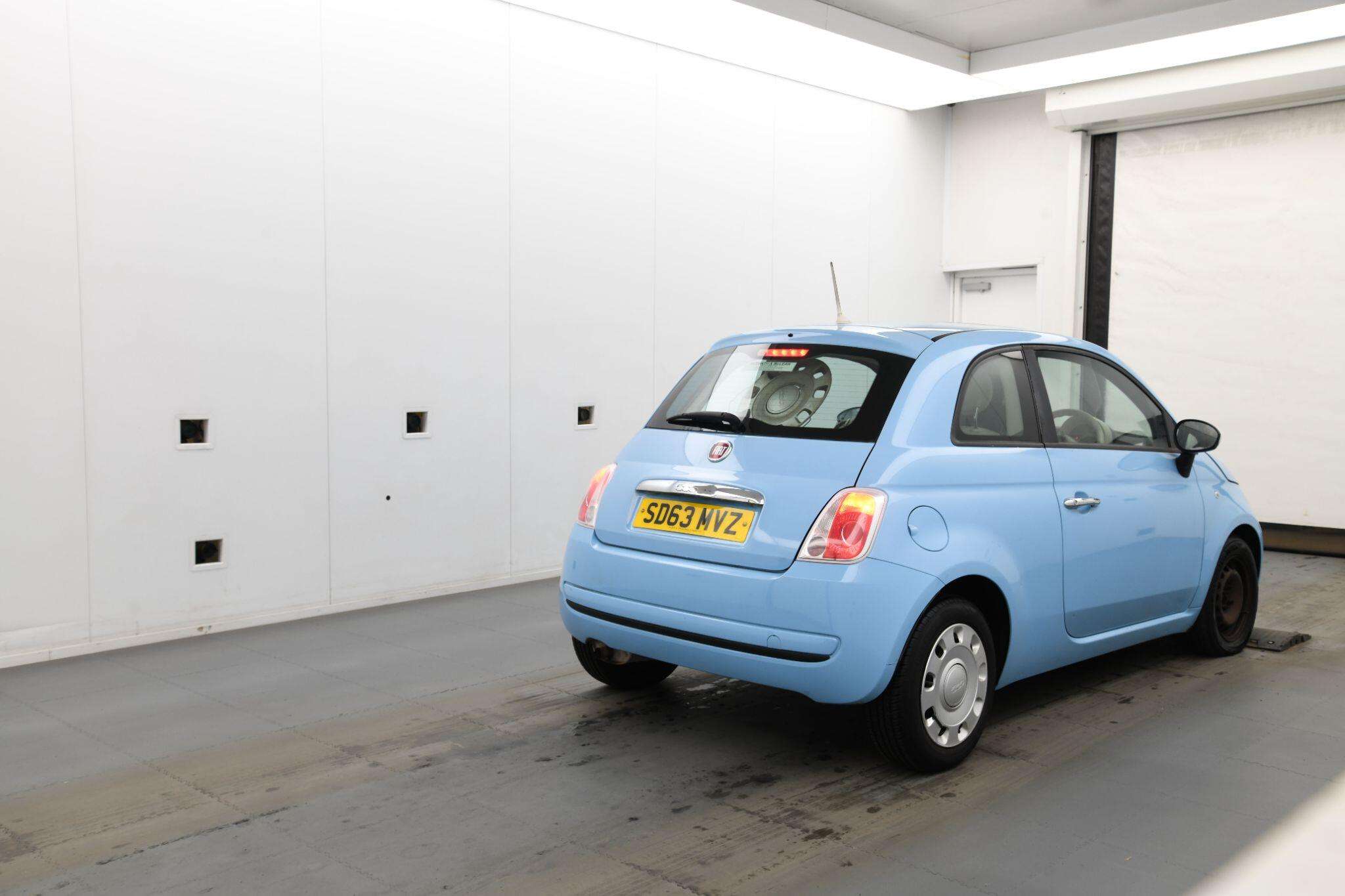 A 2013 FIAT 500 1.2 Colour Therapy Euro 5 (s/s) 3dr A 2013 FIAT 500 1.2 Colour Therapy Euro 5 (s/s) 3dr