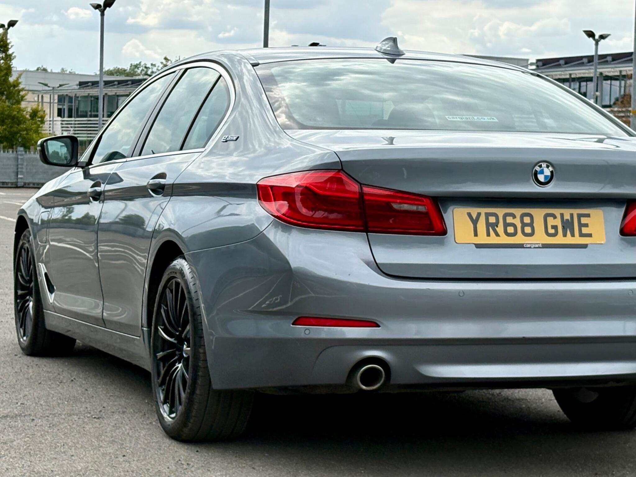 2018 BMW 5 SERIES 2018 BMW 5 SERIES