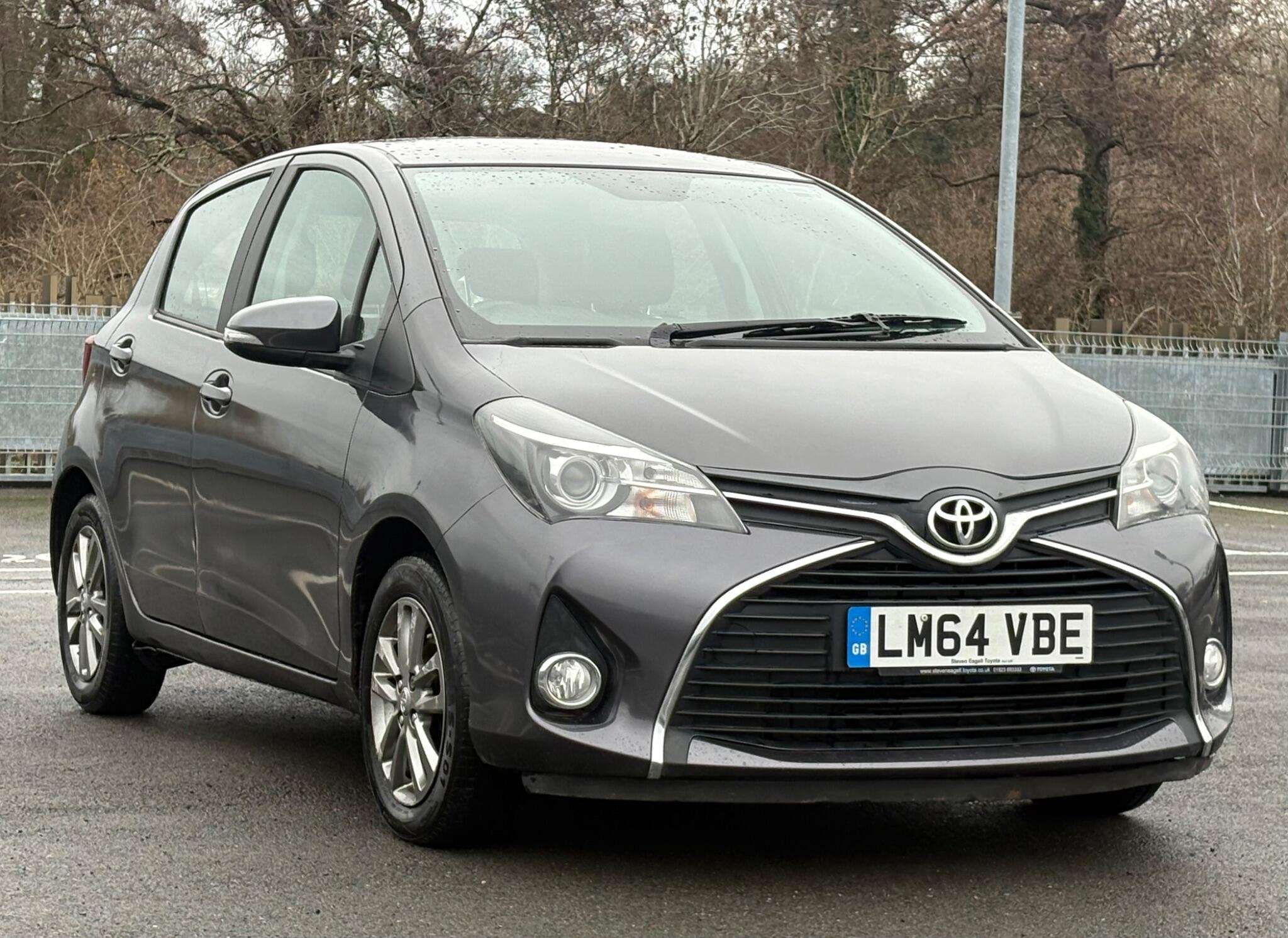 2014 TOYOTA YARIS 2014 TOYOTA YARIS