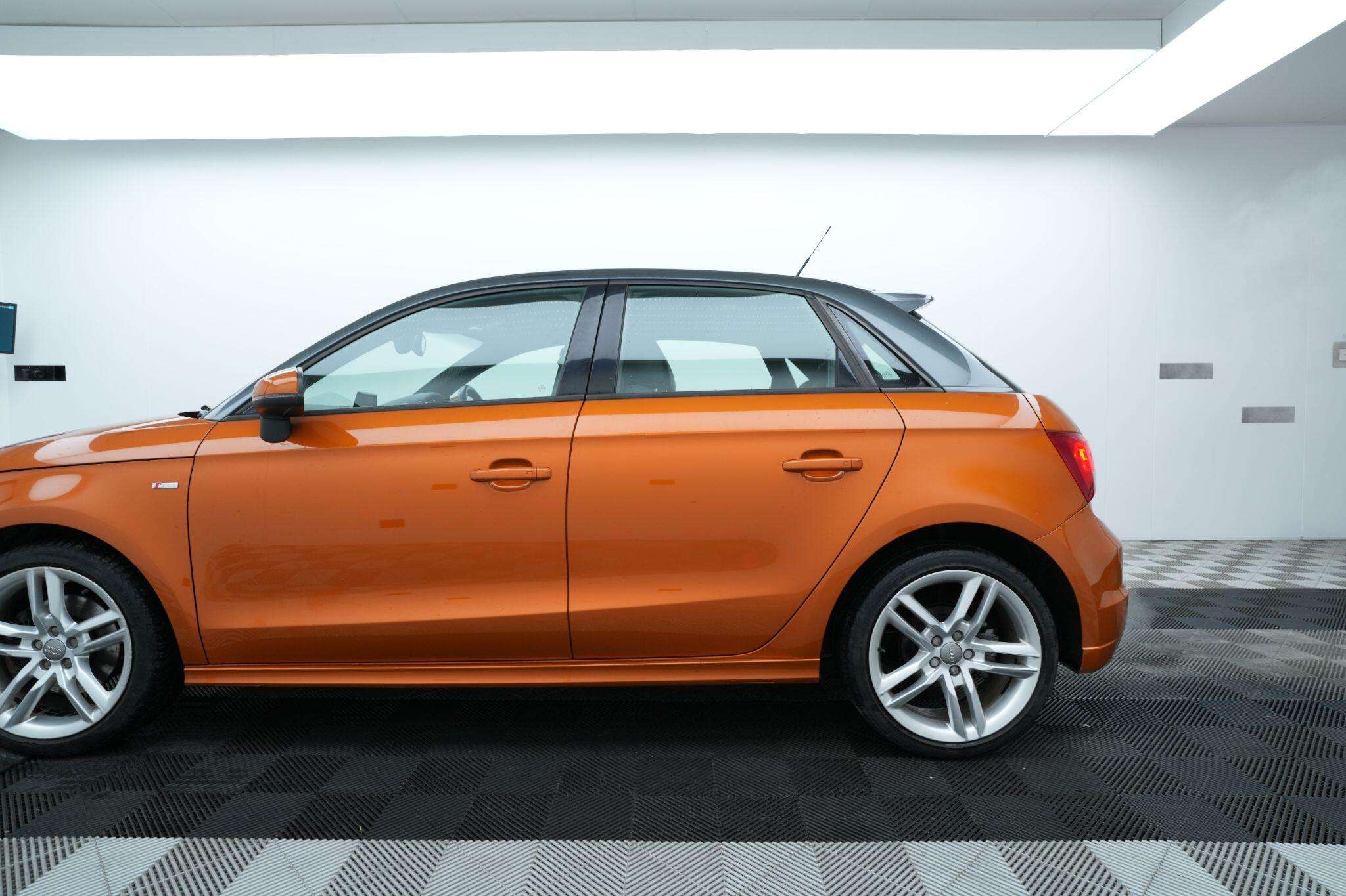 2012 AUDI A1 2012 AUDI A1