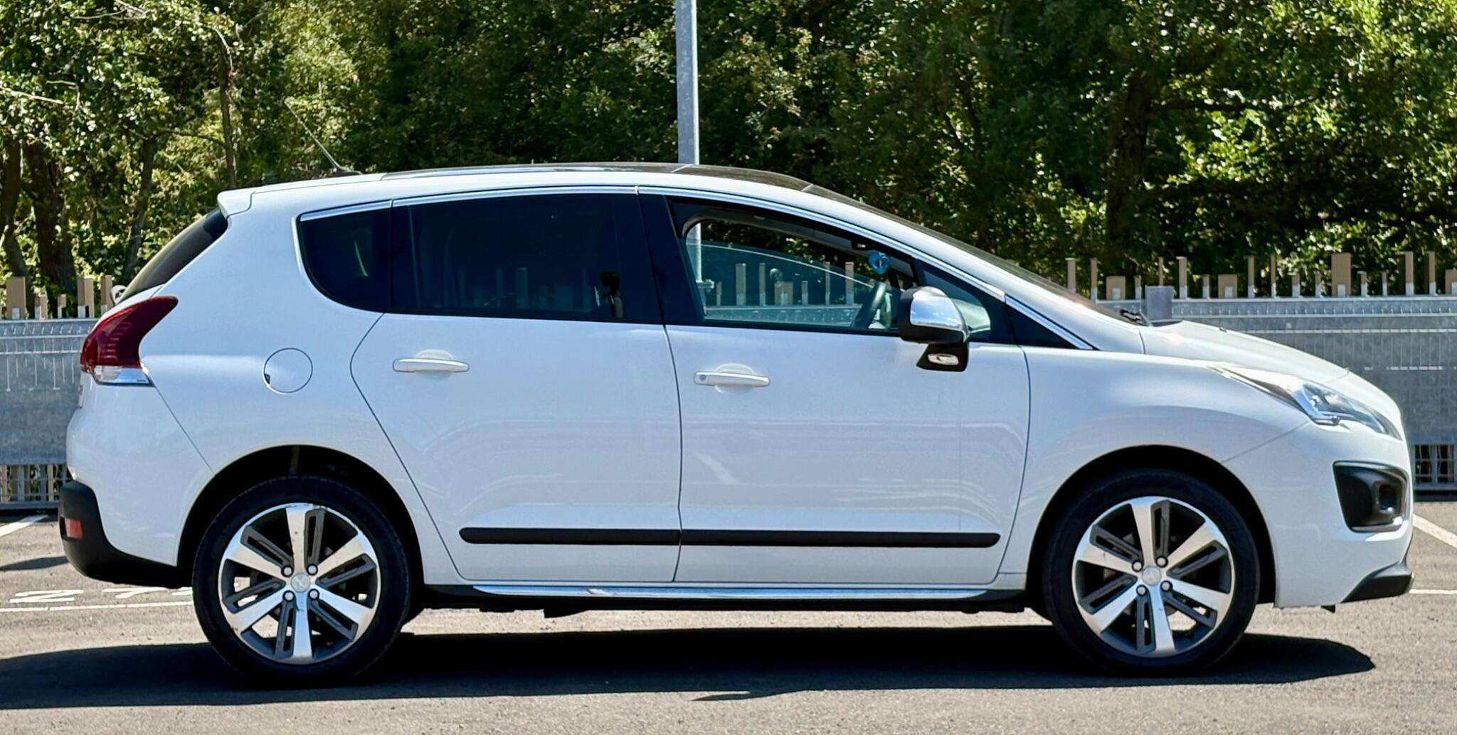 2016 PEUGEOT 3008 2016 PEUGEOT 3008