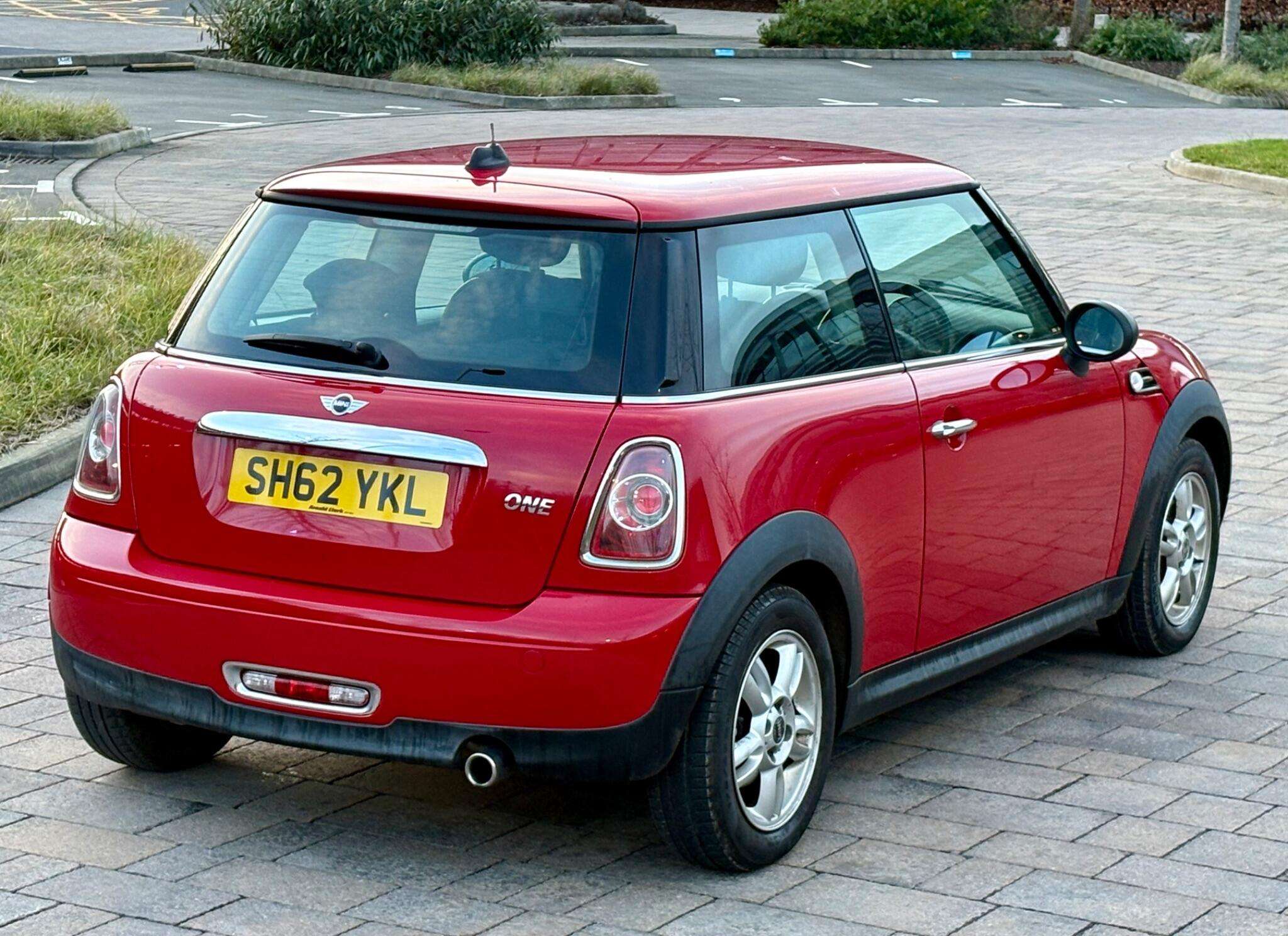 2012 MINI HATCH 2012 MINI HATCH