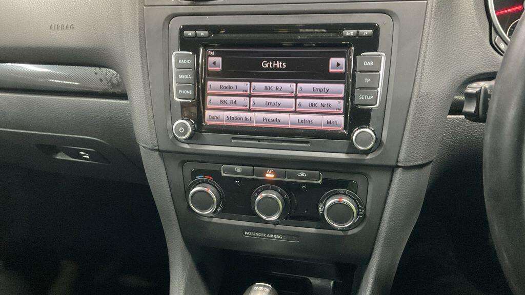 2011 VOLKSWAGEN GOLF 2011 VOLKSWAGEN GOLF