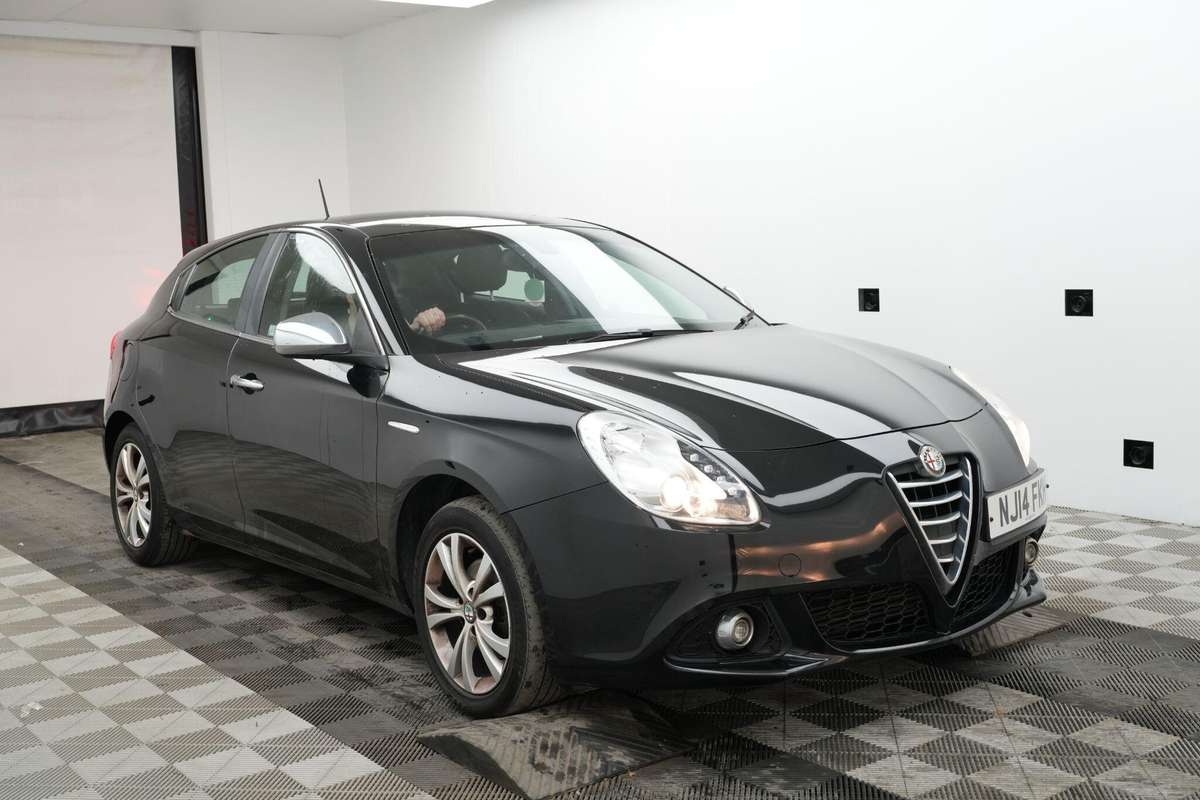 Check out this Alfa Romeo Giulietta 2014 Petrol Manual
