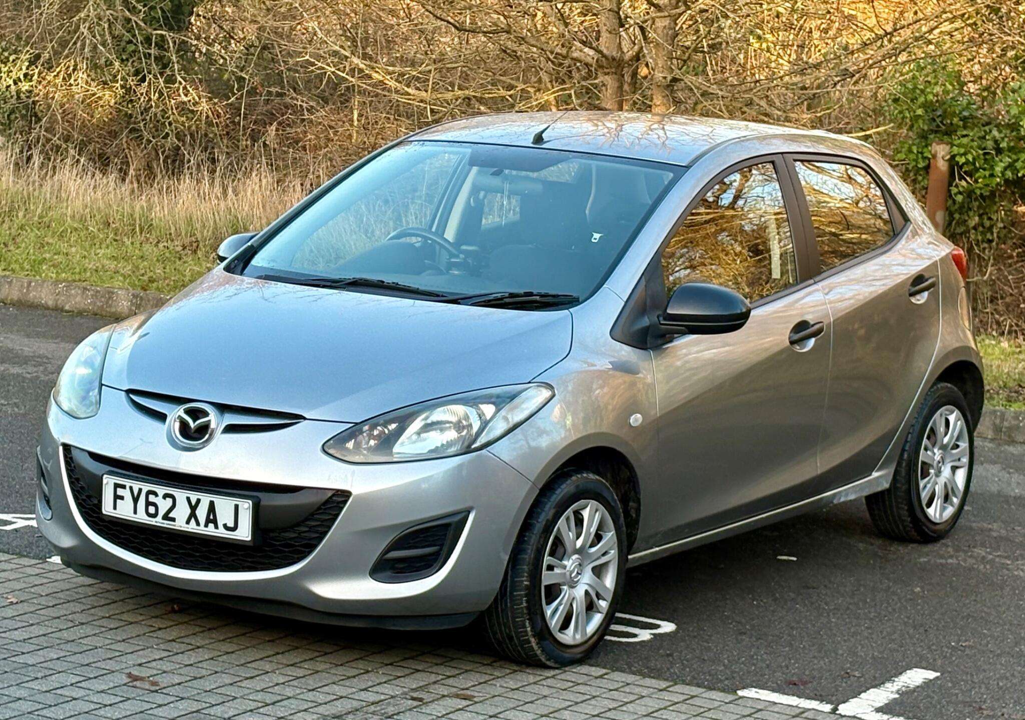 2012 MAZDA MAZDA2 2012 MAZDA MAZDA2