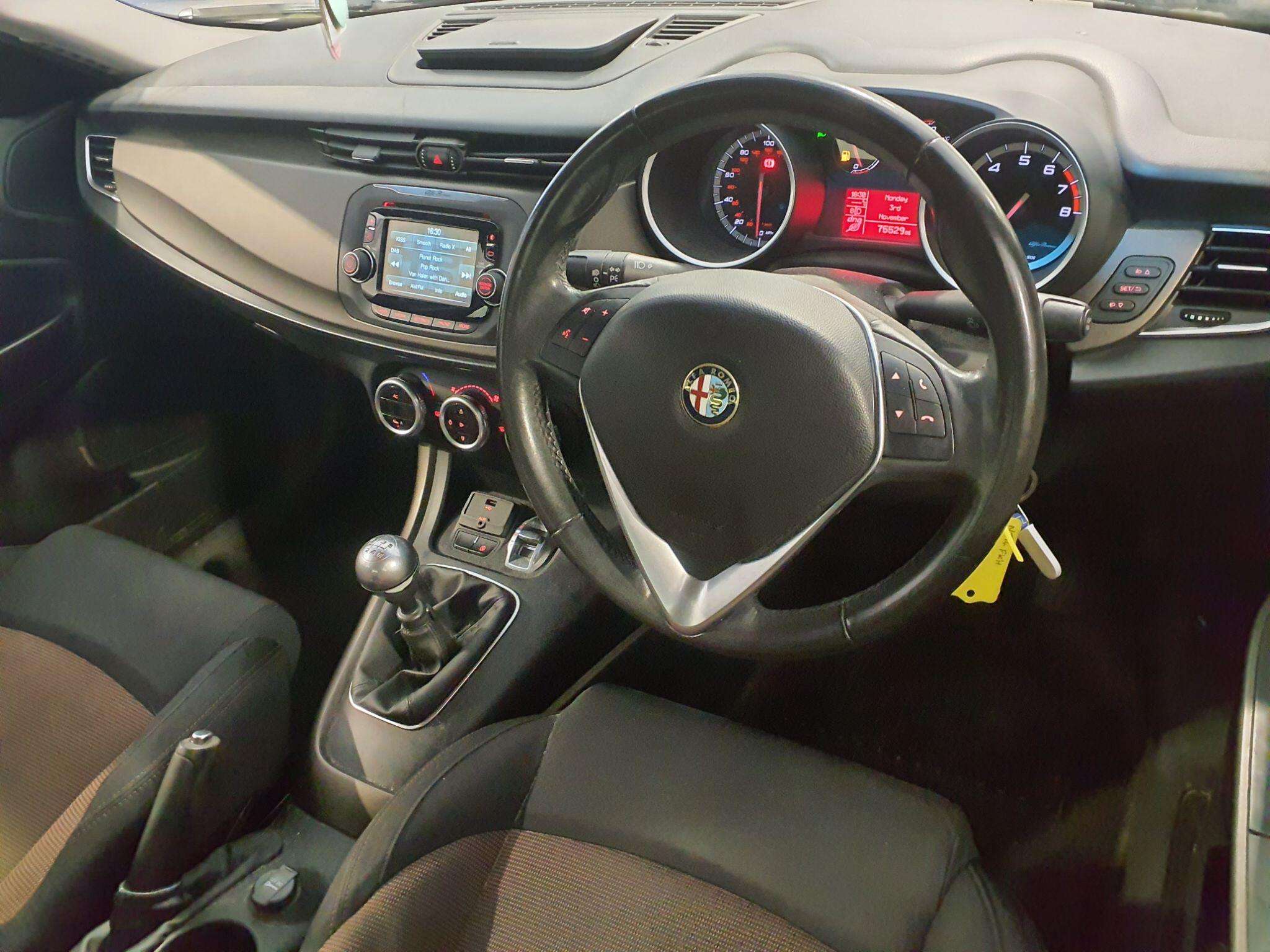 2014 ALFA ROMEO GIULIETTA 2014 ALFA ROMEO GIULIETTA