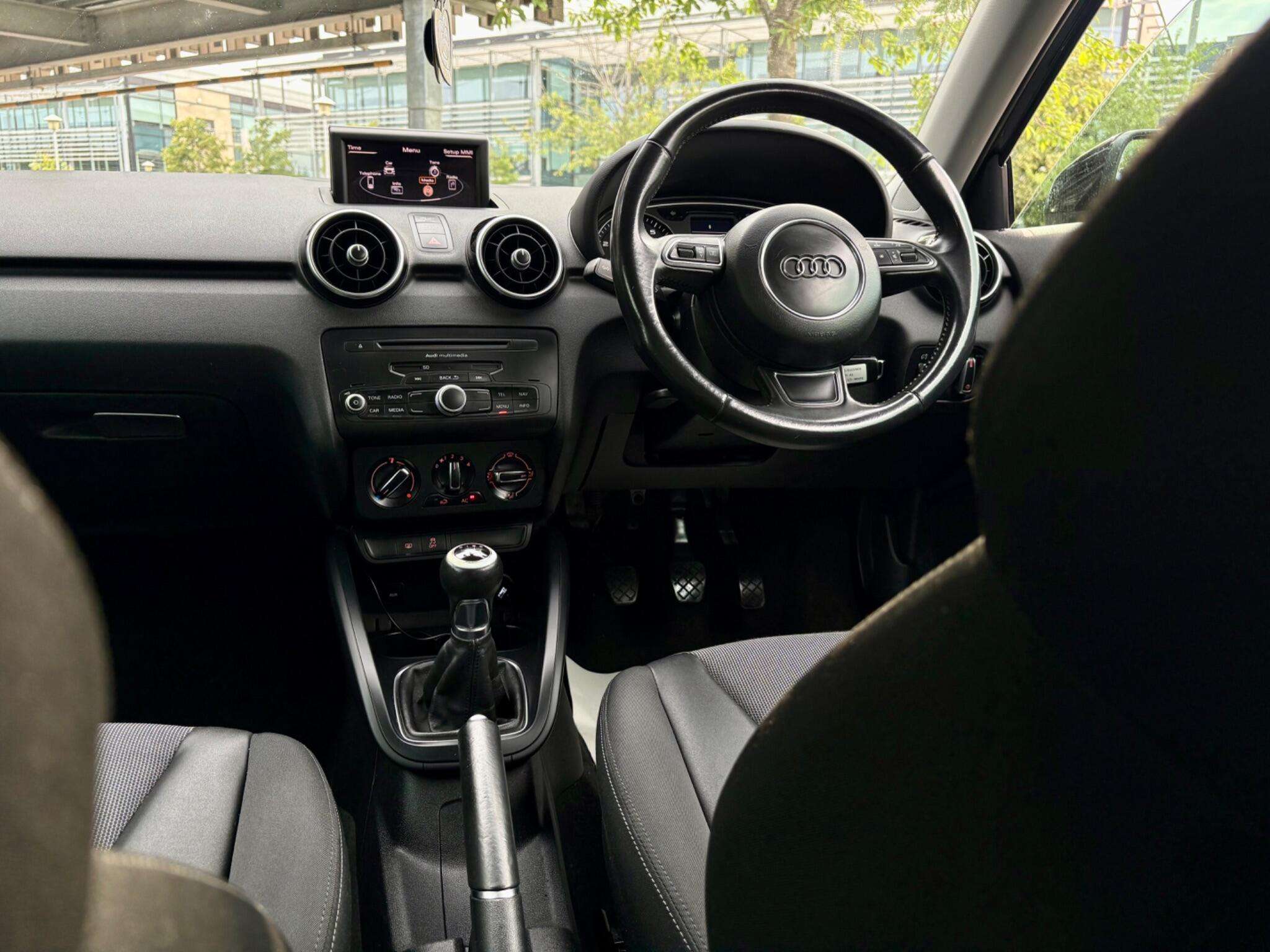 A 2013 AUDI A1 1.2 TFSI Sport Euro 5 (s/s) 3dr A 2013 AUDI A1 1.2 TFSI Sport Euro 5 (s/s) 3dr