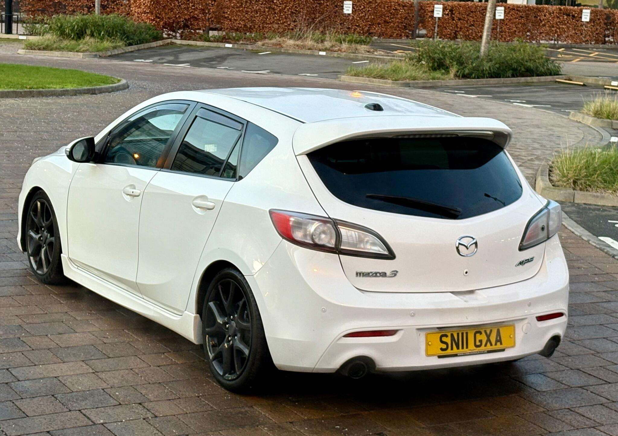 2011 MAZDA 3 2011 MAZDA 3