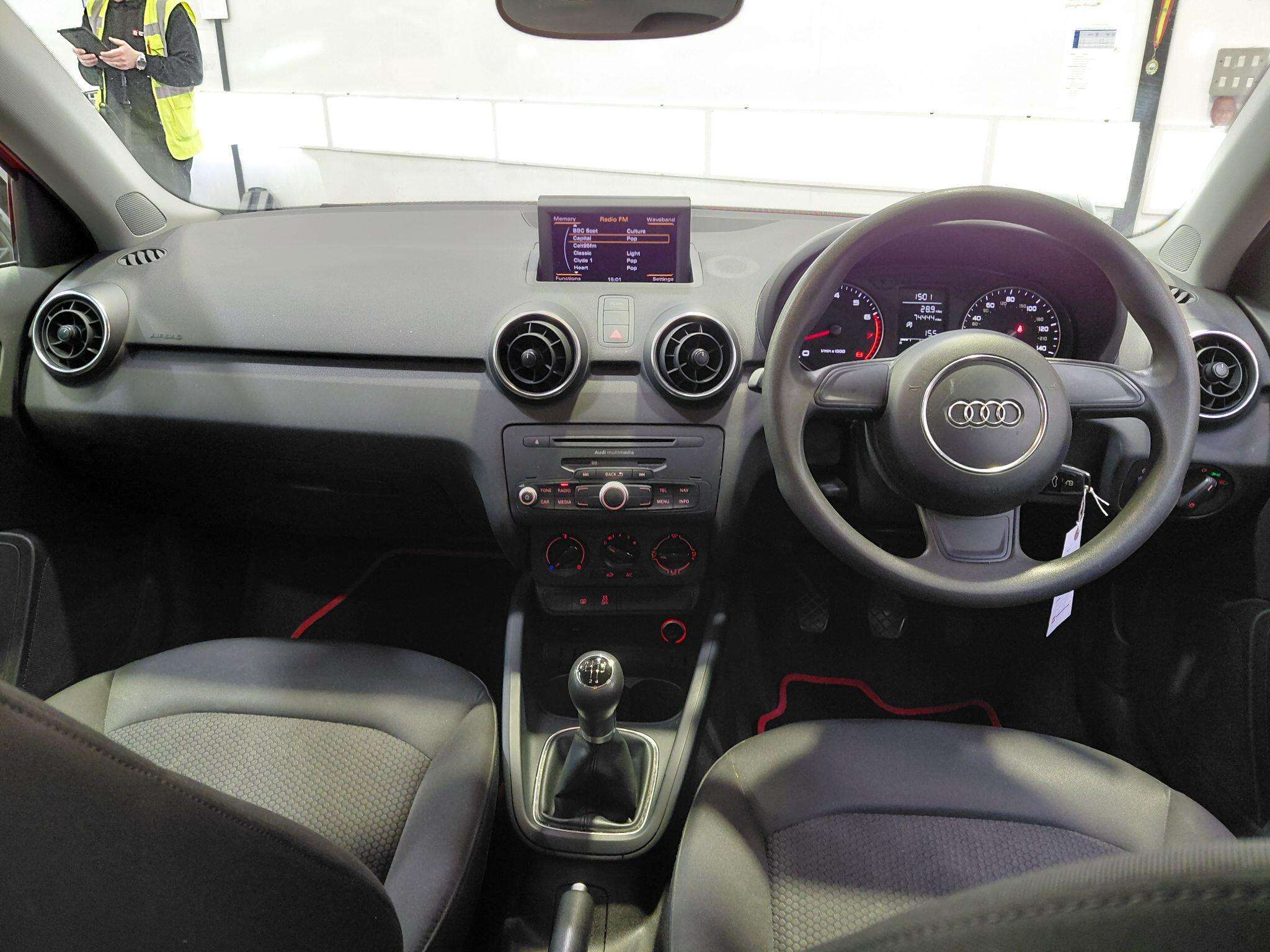 2013 AUDI A1 2013 AUDI A1