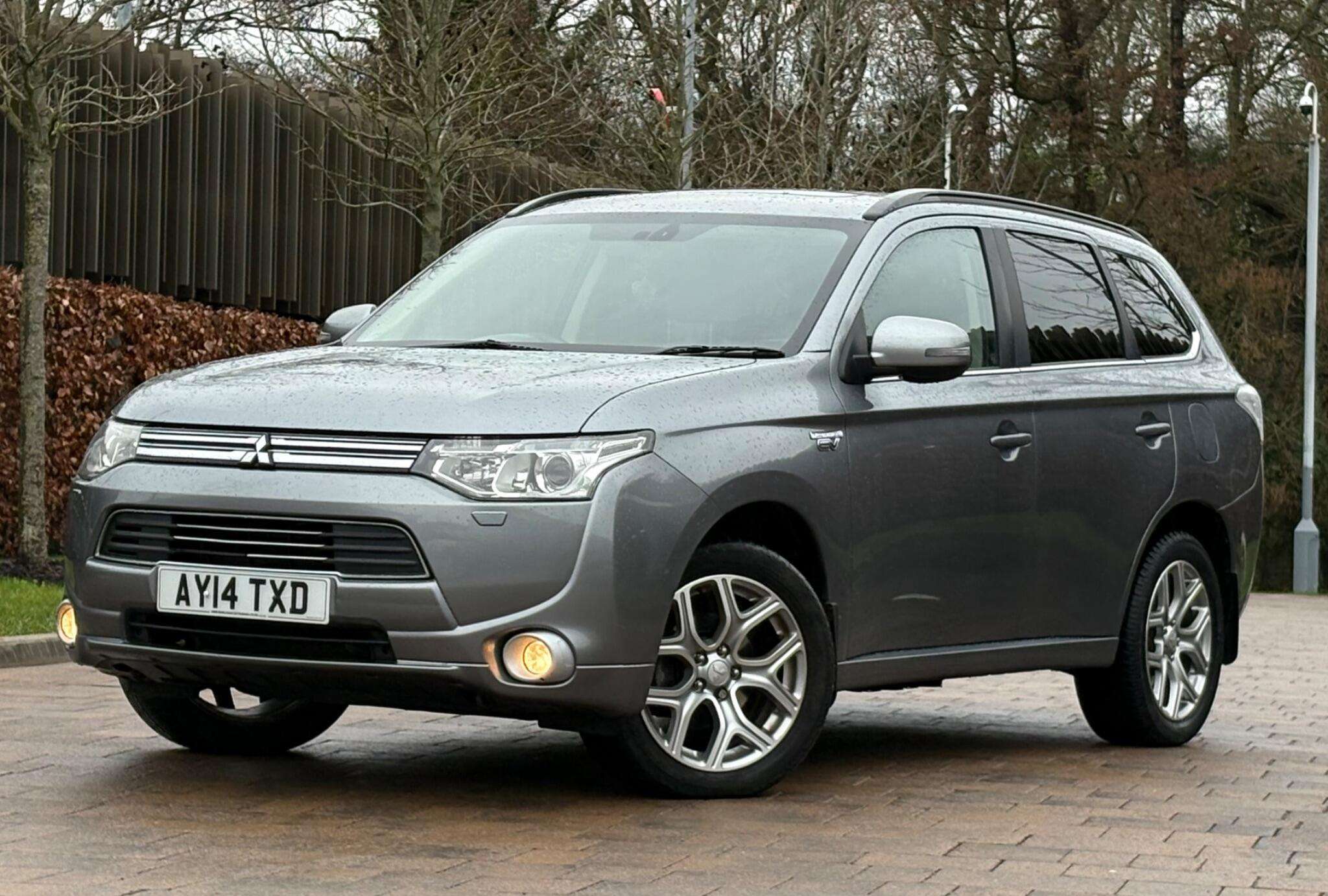 2014 MITSUBISHI OUTLANDER 2014 MITSUBISHI OUTLANDER