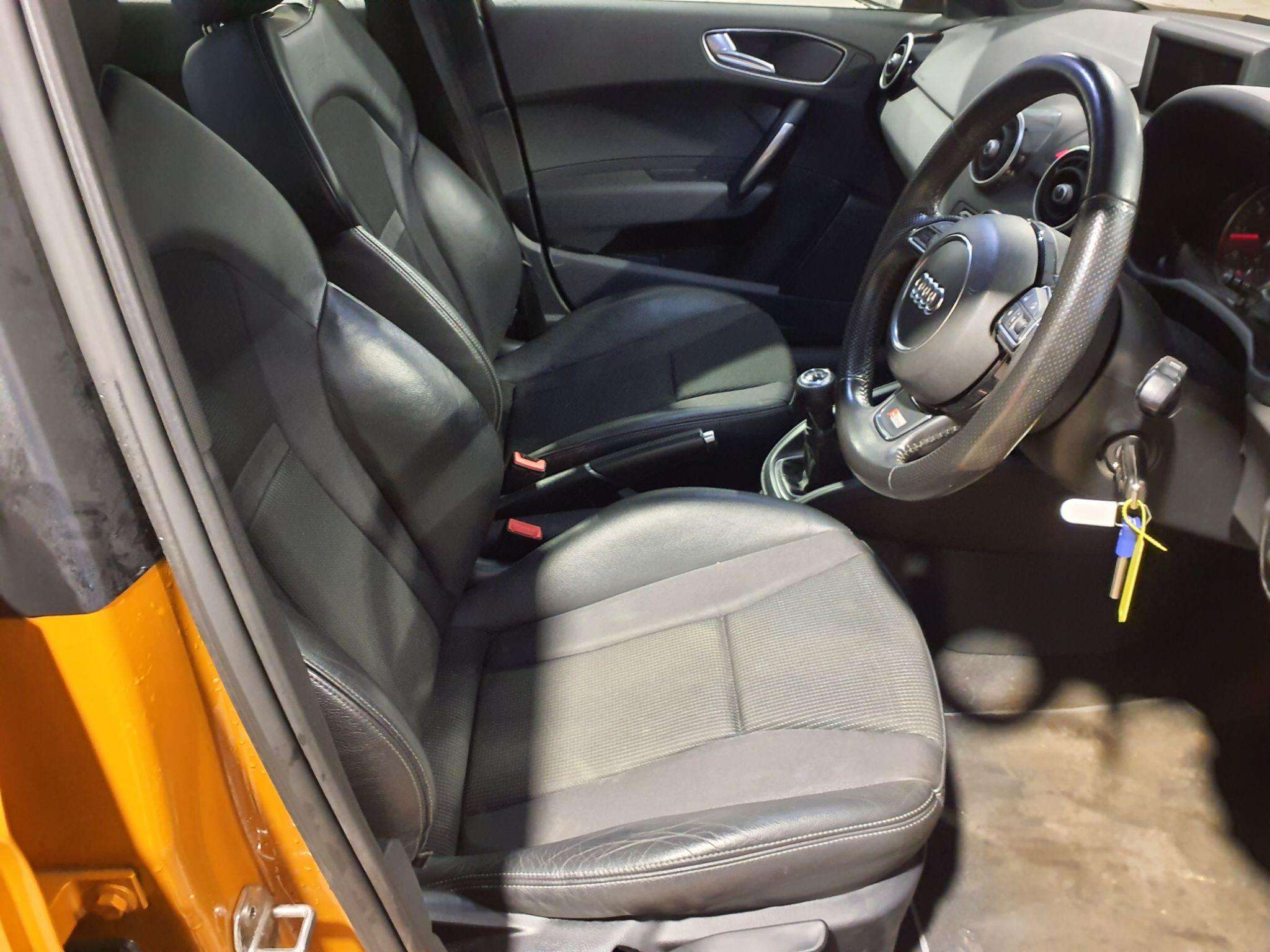 2012 AUDI A1 2012 AUDI A1