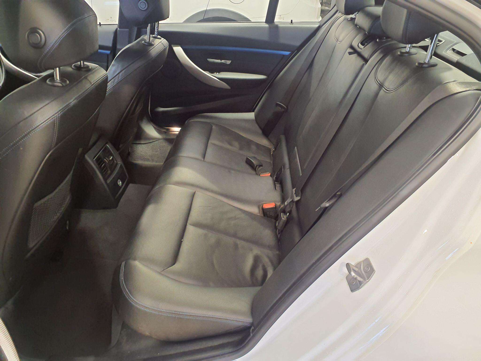 2018 BMW 3 SERIES 2018 BMW 3 SERIES