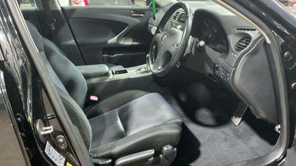 2009 LEXUS IS 2009 LEXUS IS