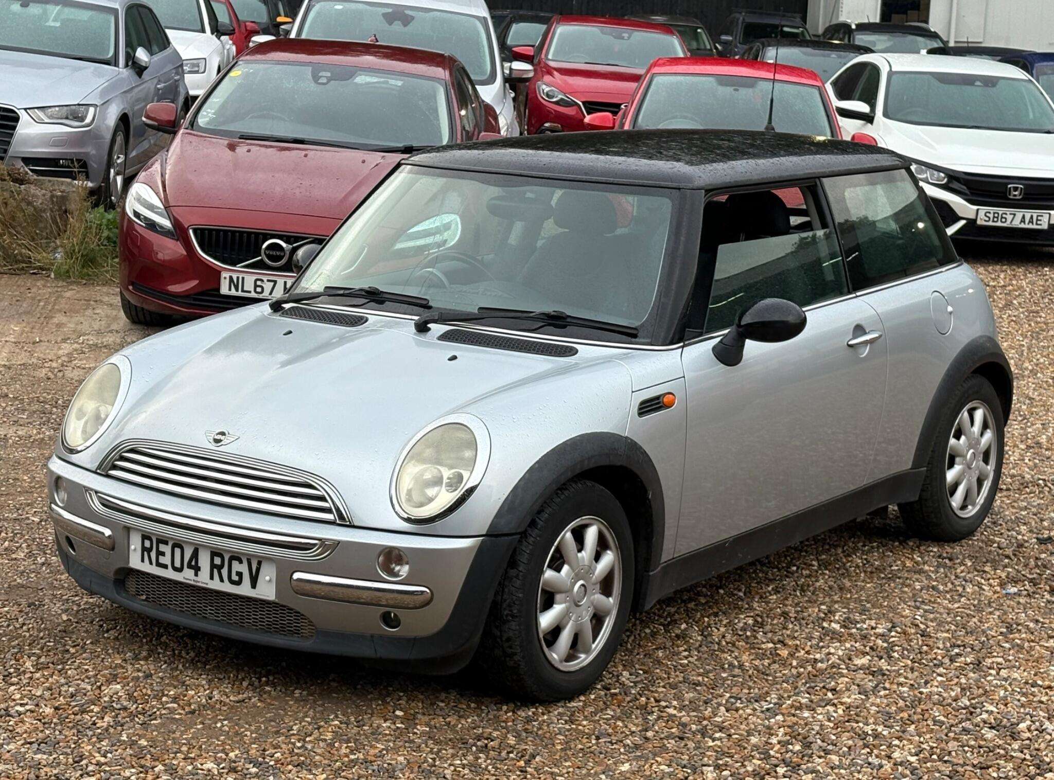 2004 MINI HATCH 2004 MINI HATCH