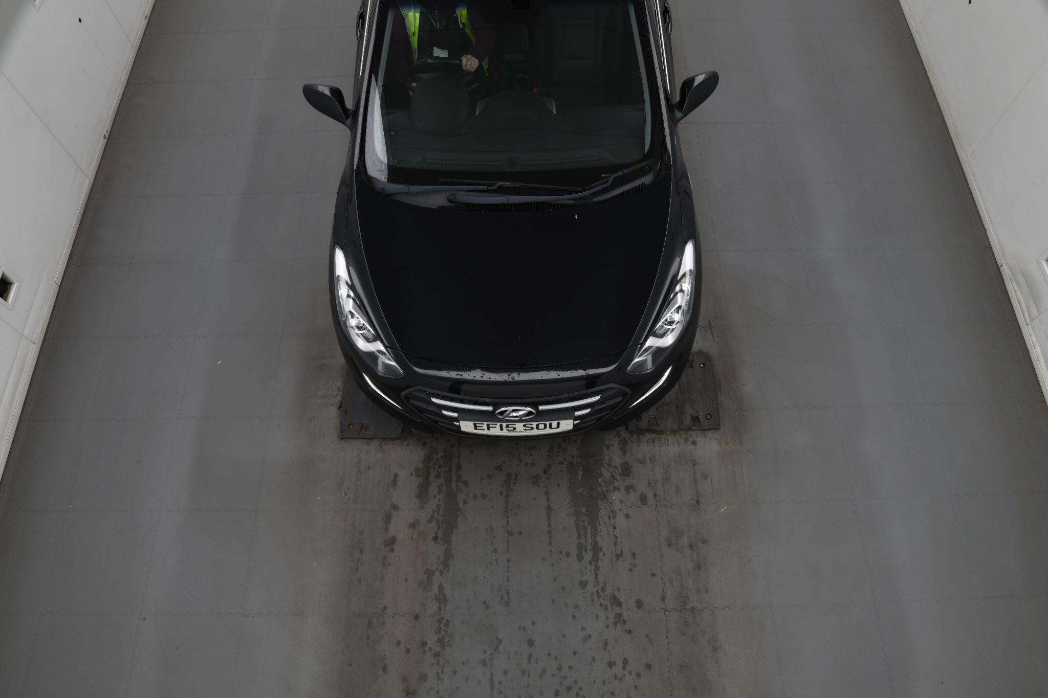 2015 HYUNDAI I30 2015 HYUNDAI I30