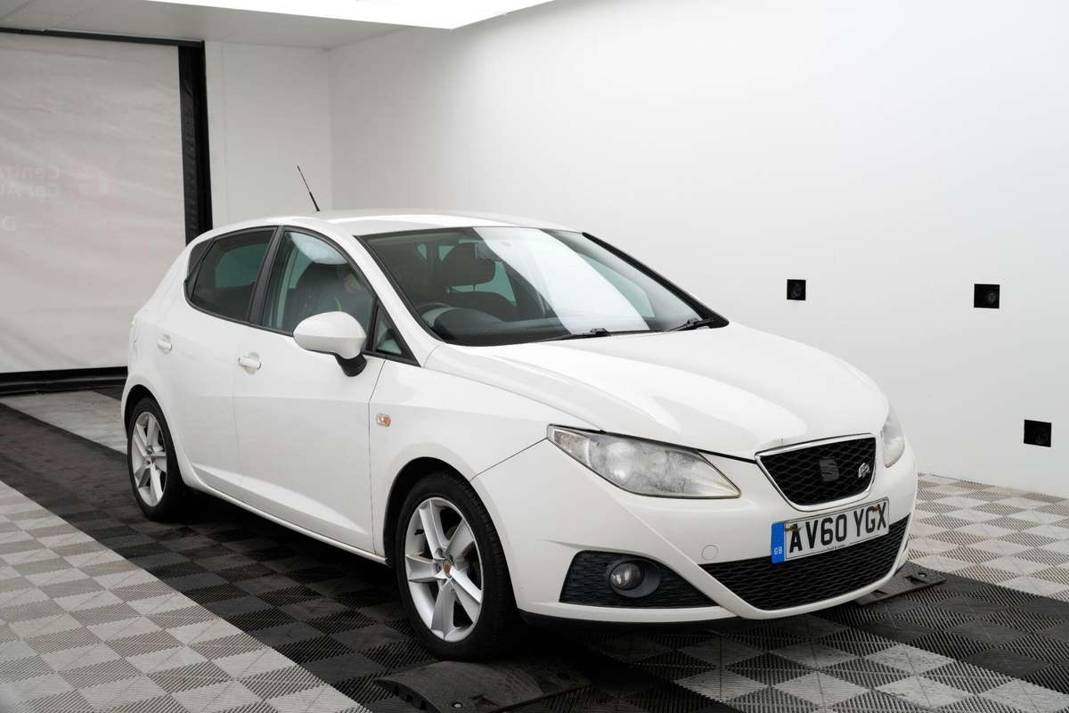 Check out this Seat Ibiza 2011 Petrol Manual