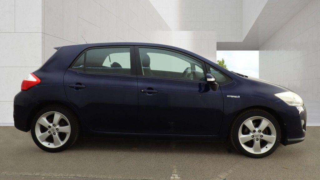 2011 TOYOTA AURIS 2011 TOYOTA AURIS