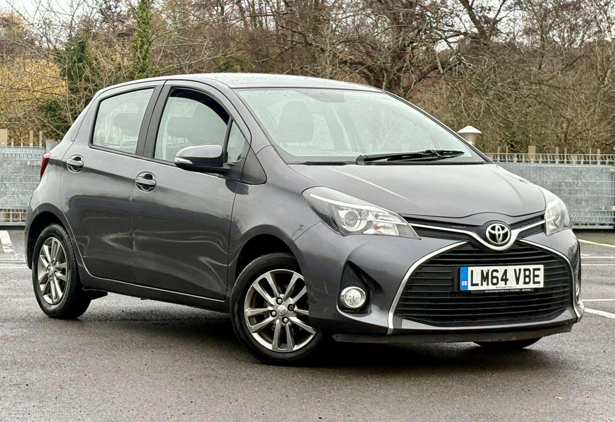 2014 TOYOTA YARIS 2014 TOYOTA YARIS