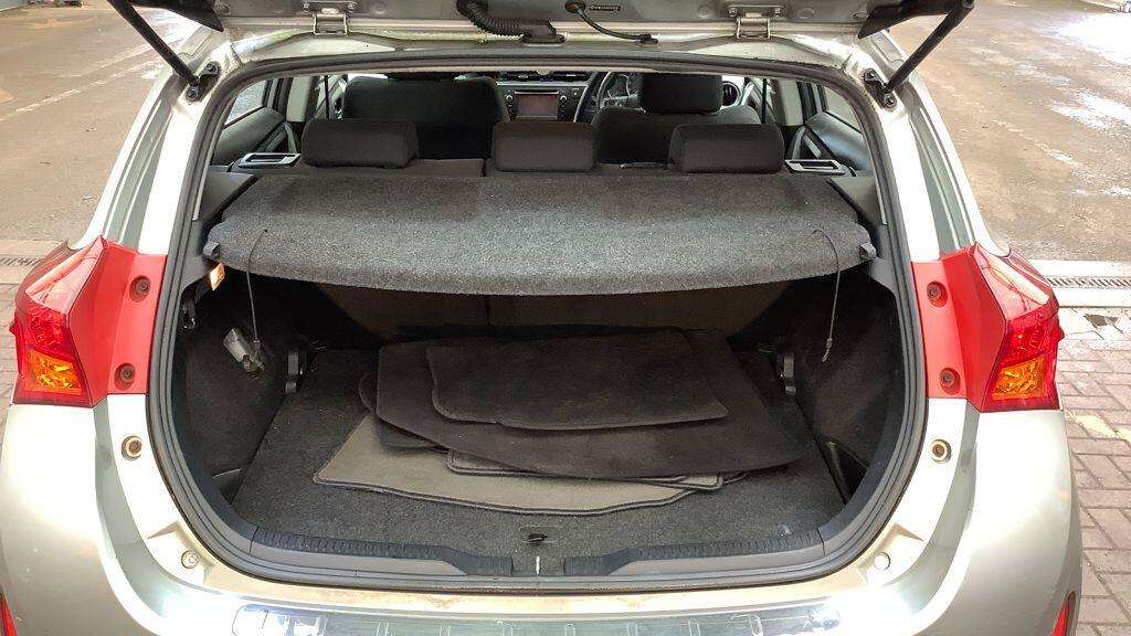 2013 TOYOTA AURIS 2013 TOYOTA AURIS