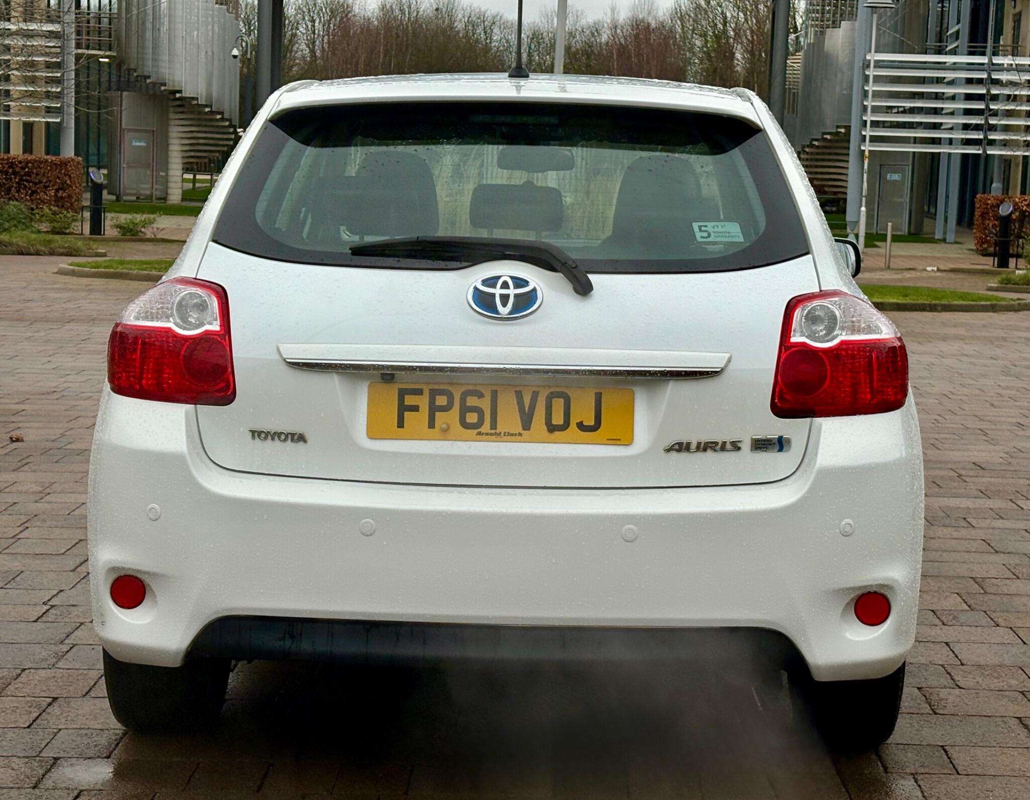 2011 TOYOTA AURIS 2011 TOYOTA AURIS