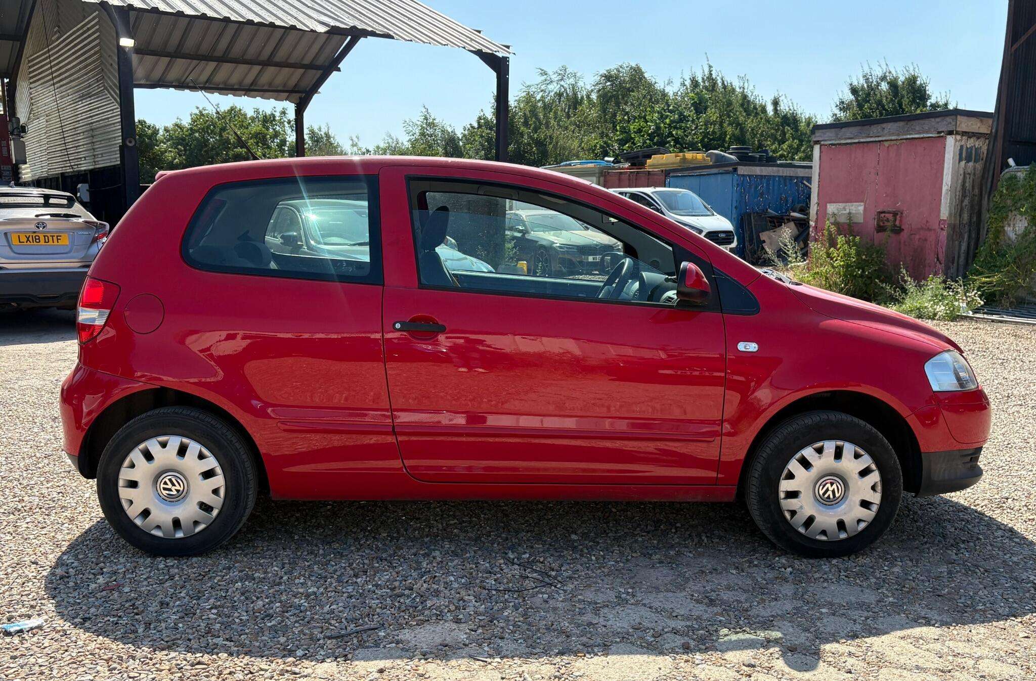 2011 VOLKSWAGEN FOX 2011 VOLKSWAGEN FOX