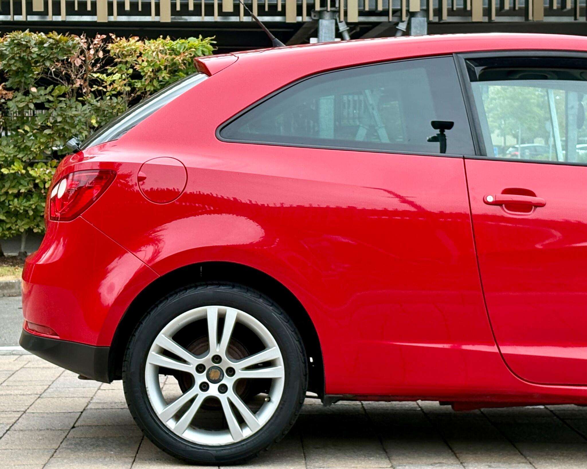 2011 SEAT IBIZA 2011 SEAT IBIZA