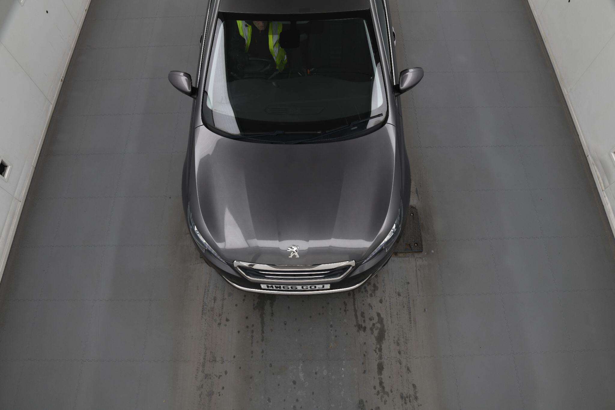 2016 PEUGEOT 308 2016 PEUGEOT 308