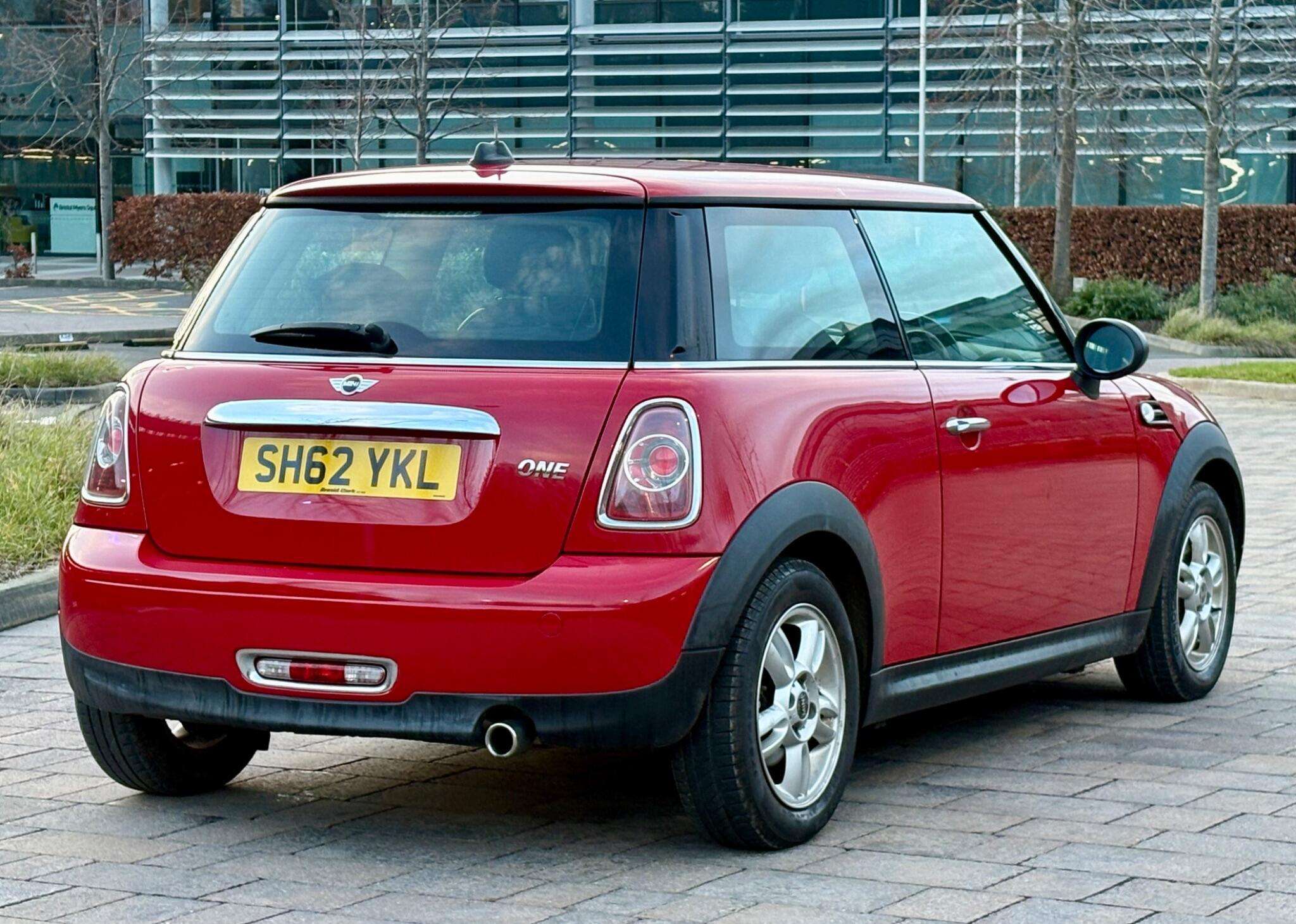 2012 MINI HATCH 2012 MINI HATCH