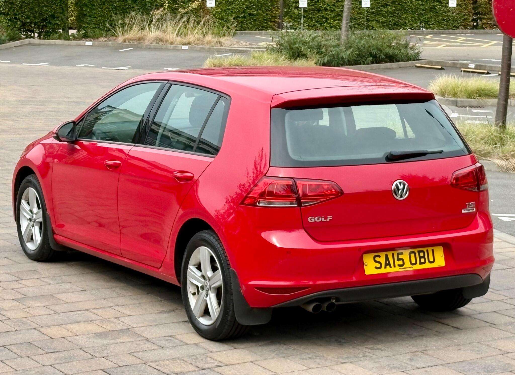 2015 VOLKSWAGEN GOLF 2015 VOLKSWAGEN GOLF