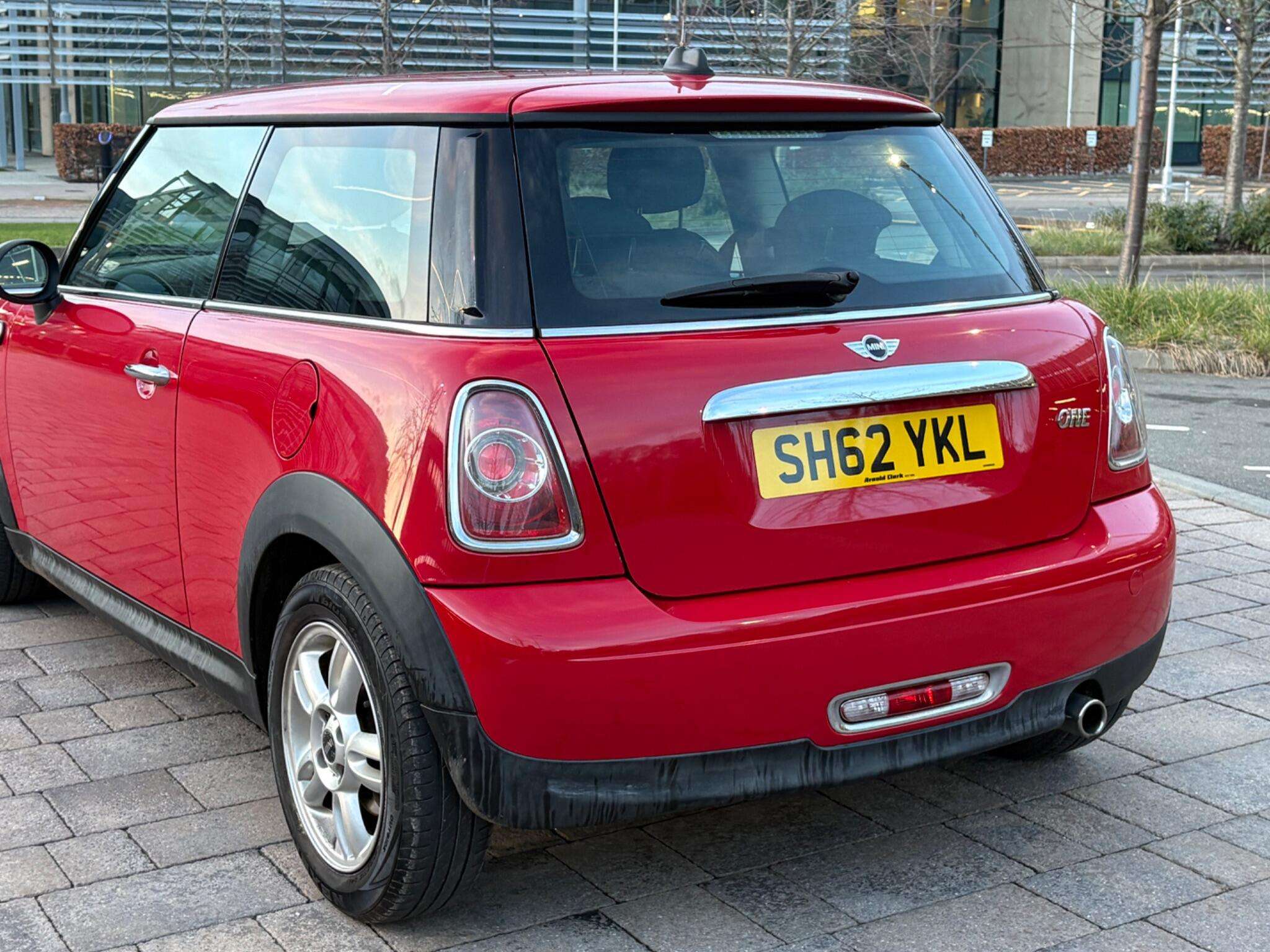 2012 MINI HATCH 2012 MINI HATCH