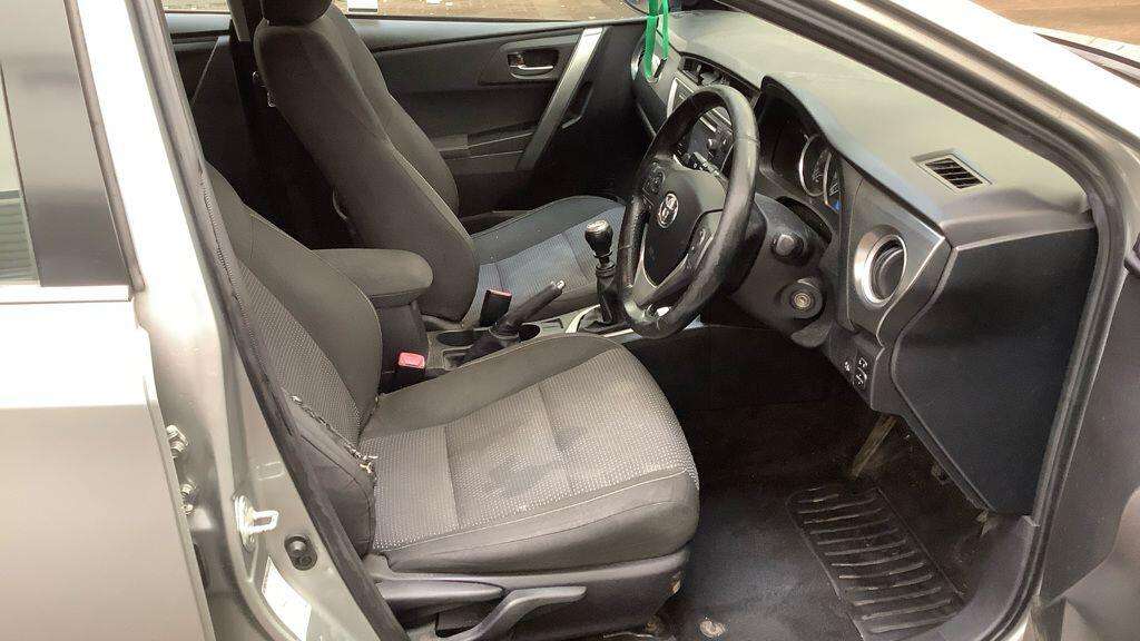 2013 TOYOTA AURIS 2013 TOYOTA AURIS
