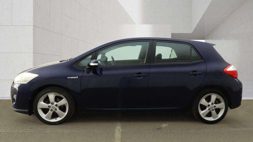 2011 TOYOTA AURIS 2011 TOYOTA AURIS
