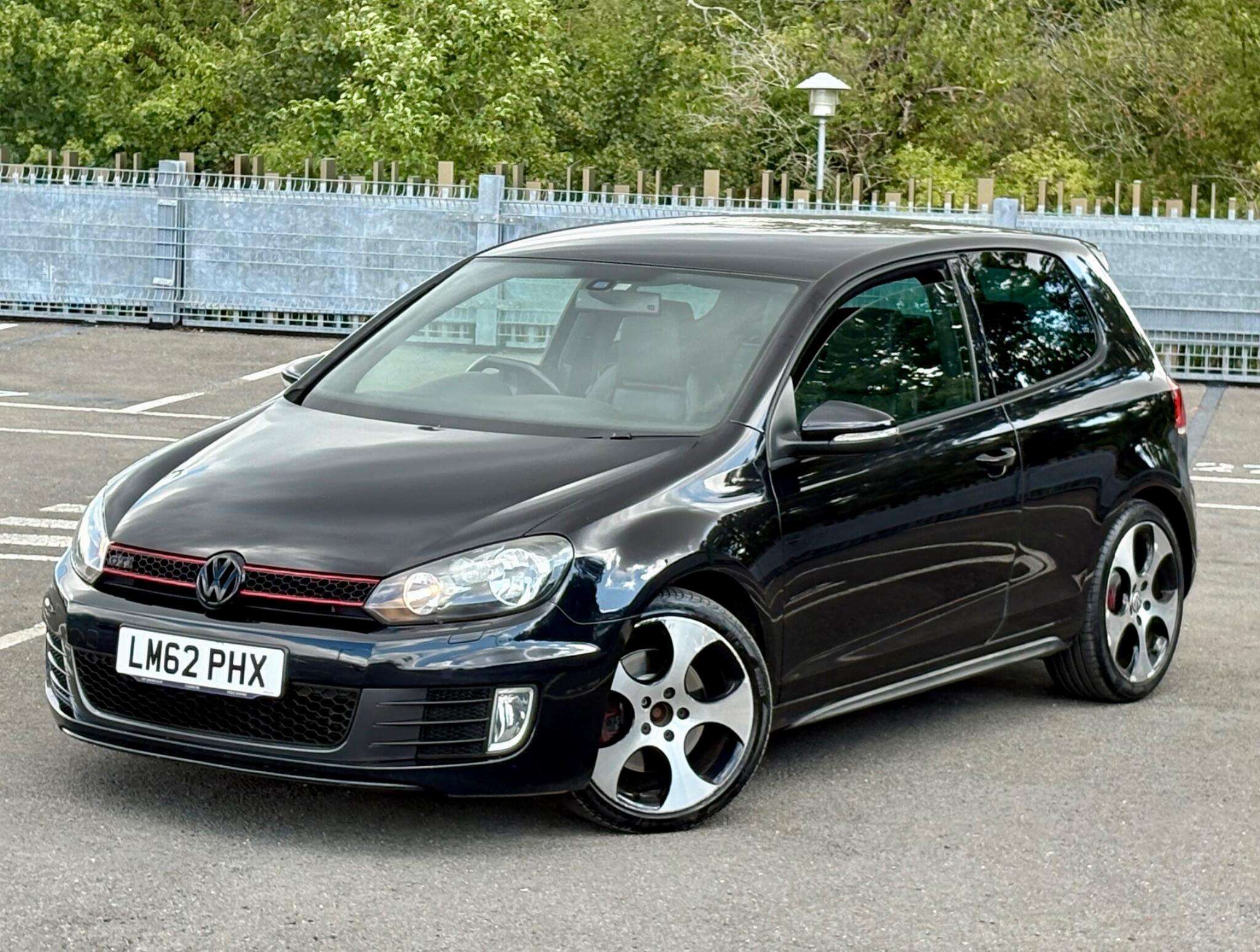 A 2012 VOLKSWAGEN GOLF 2.0 TSI GTI (Leather) Euro 5 3dr A 2012 VOLKSWAGEN GOLF 2.0 TSI GTI (Leather) Euro 5 3dr