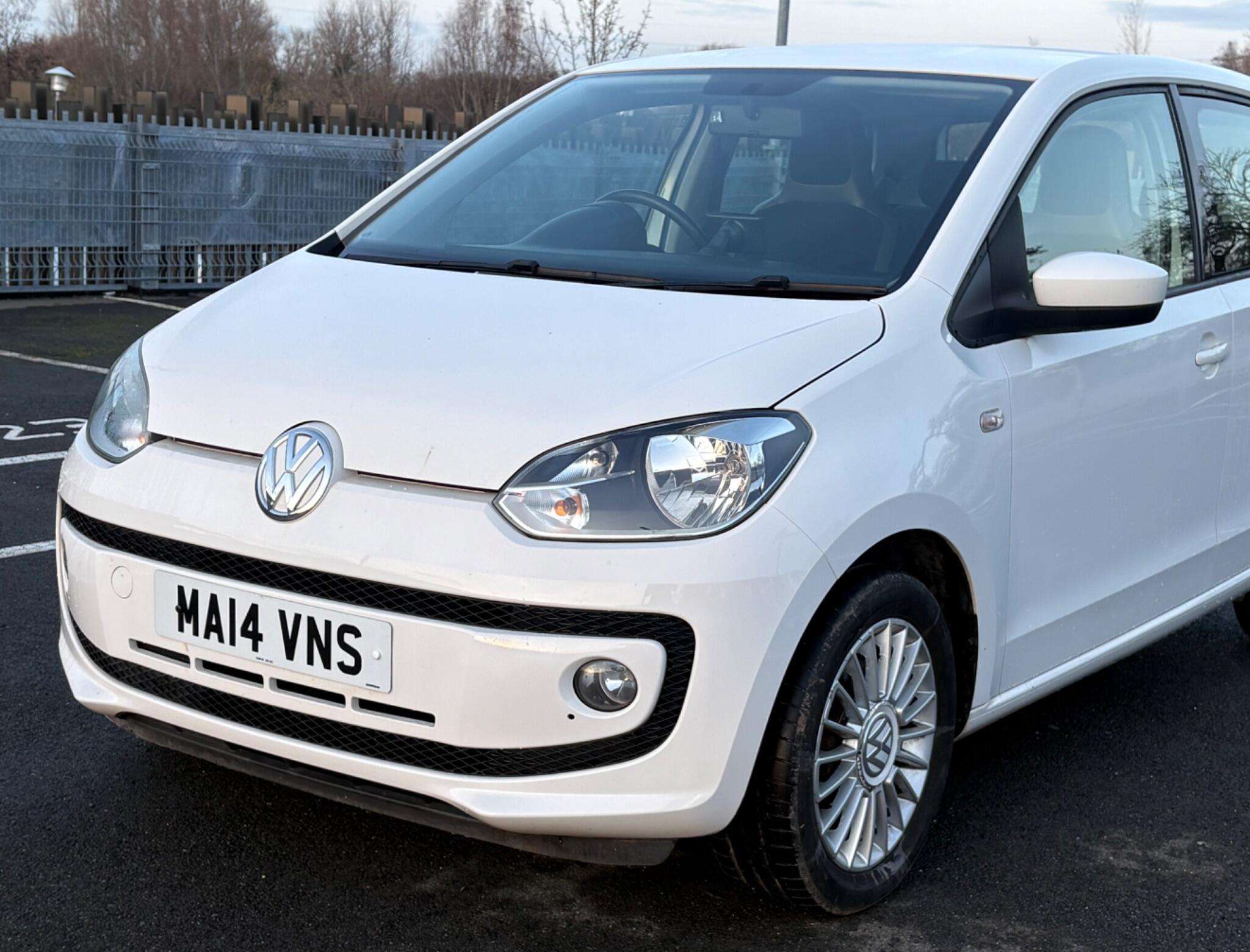 2014 VOLKSWAGEN UP! 2014 VOLKSWAGEN UP!