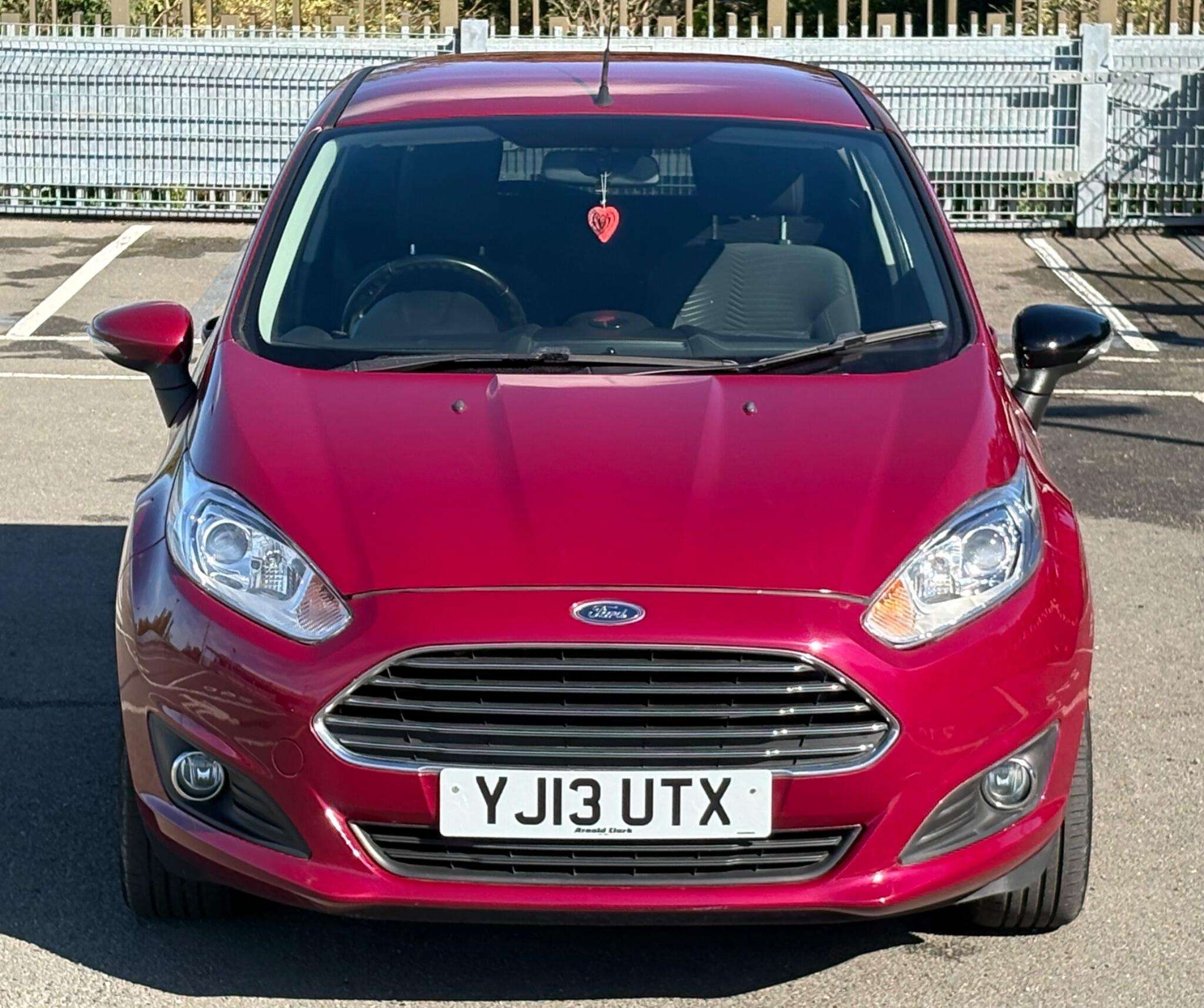 A 2013 FORD FIESTA 1.25 Zetec Euro 5 3dr A 2013 FORD FIESTA 1.25 Zetec Euro 5 3dr