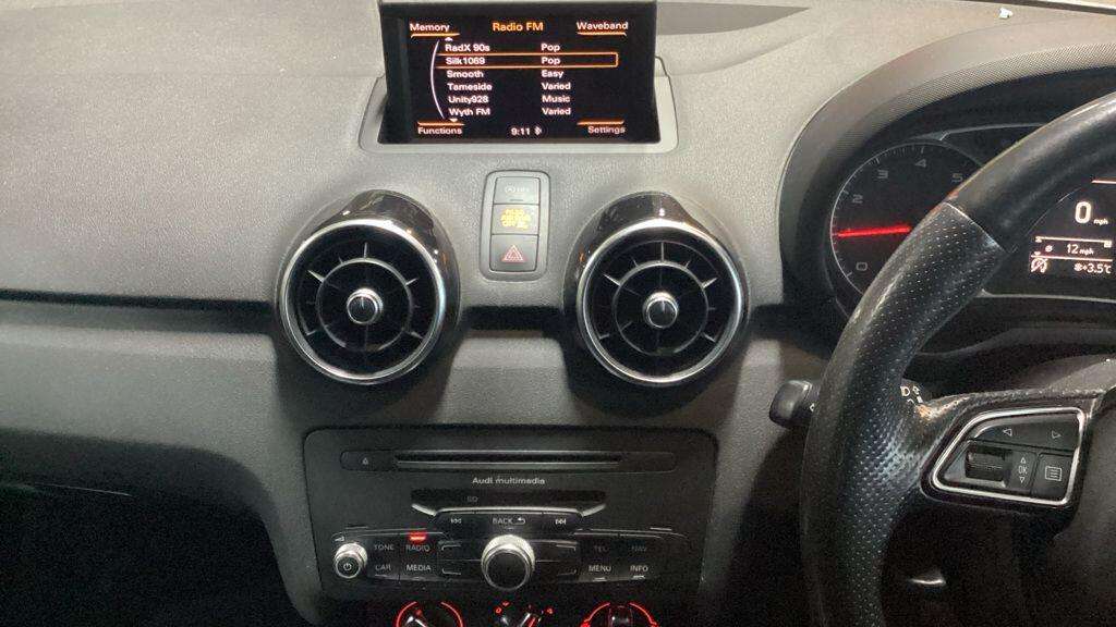 2012 AUDI A1 2012 AUDI A1