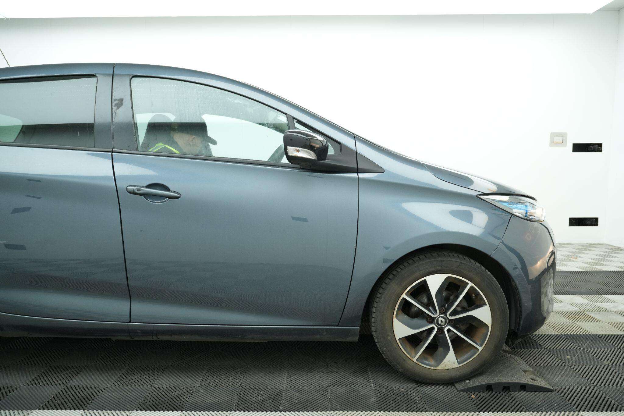 2017 RENAULT ZOE 2017 RENAULT ZOE