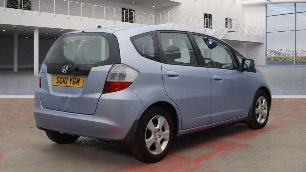 2010 HONDA JAZZ 2010 HONDA JAZZ