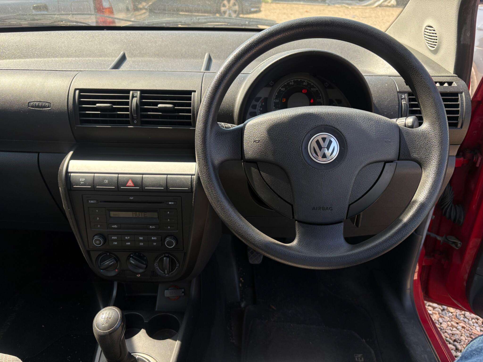 2011 VOLKSWAGEN FOX 2011 VOLKSWAGEN FOX