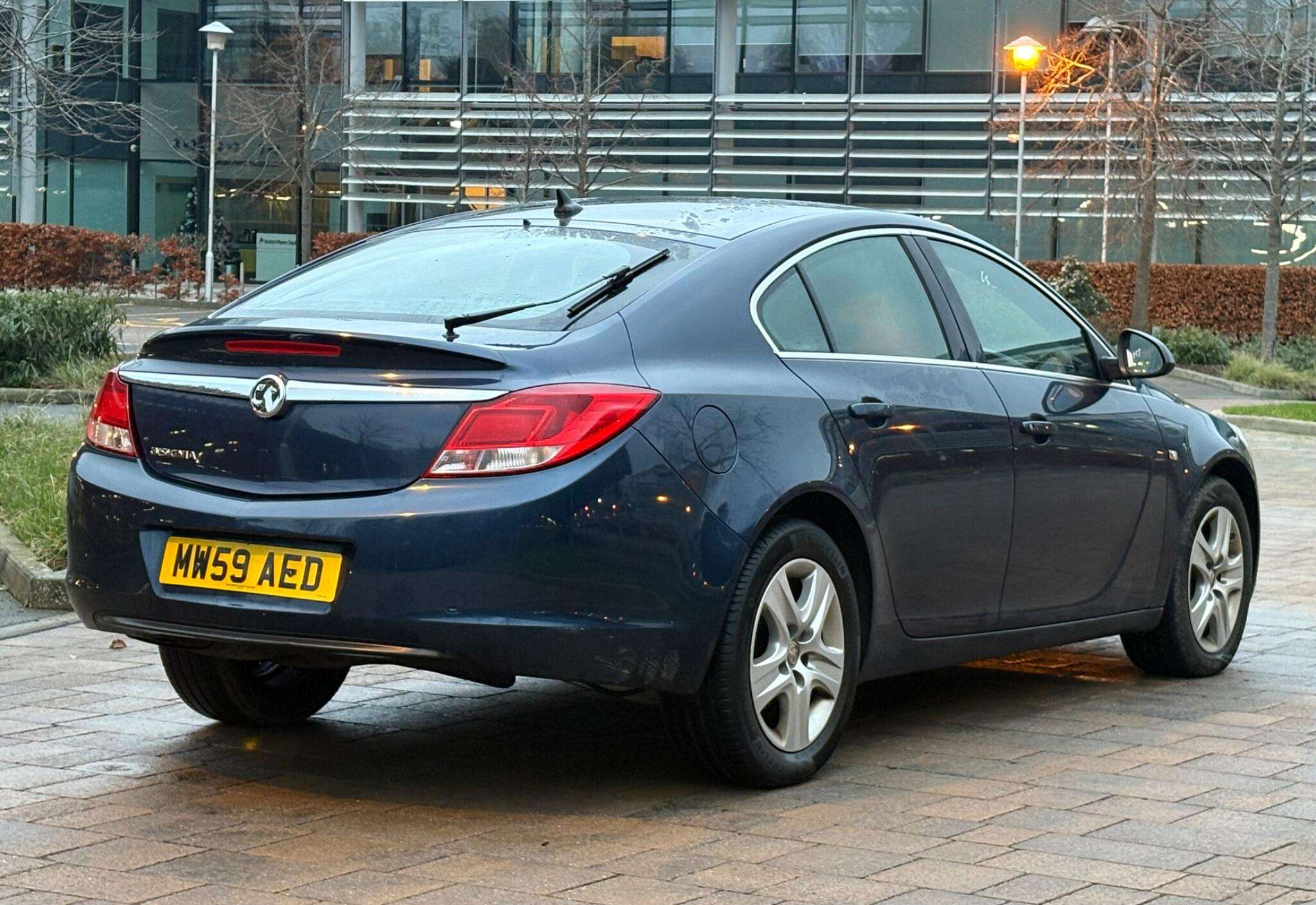 2010 VAUXHALL INSIGNIA 2010 VAUXHALL INSIGNIA