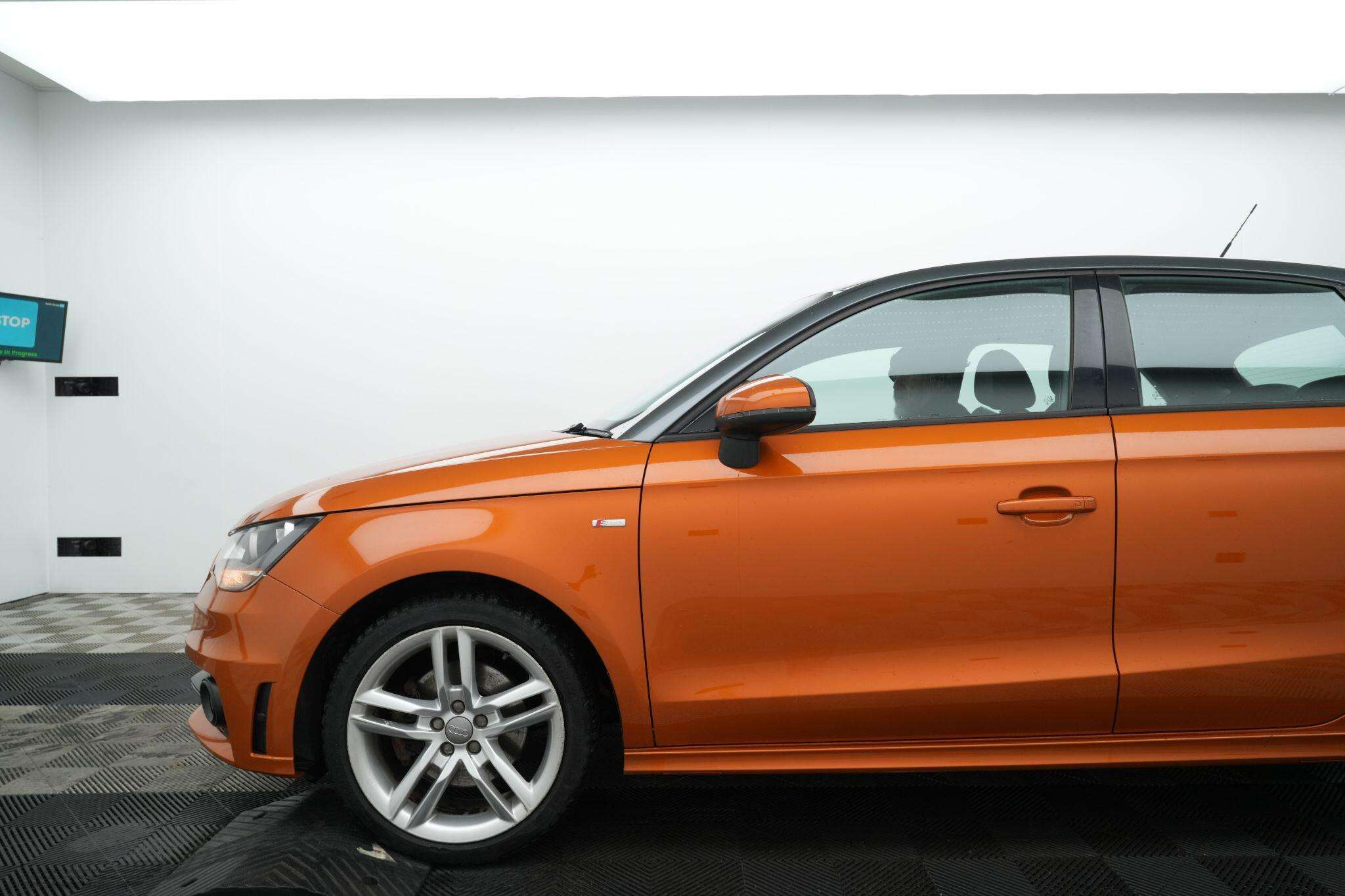 2012 AUDI A1 2012 AUDI A1