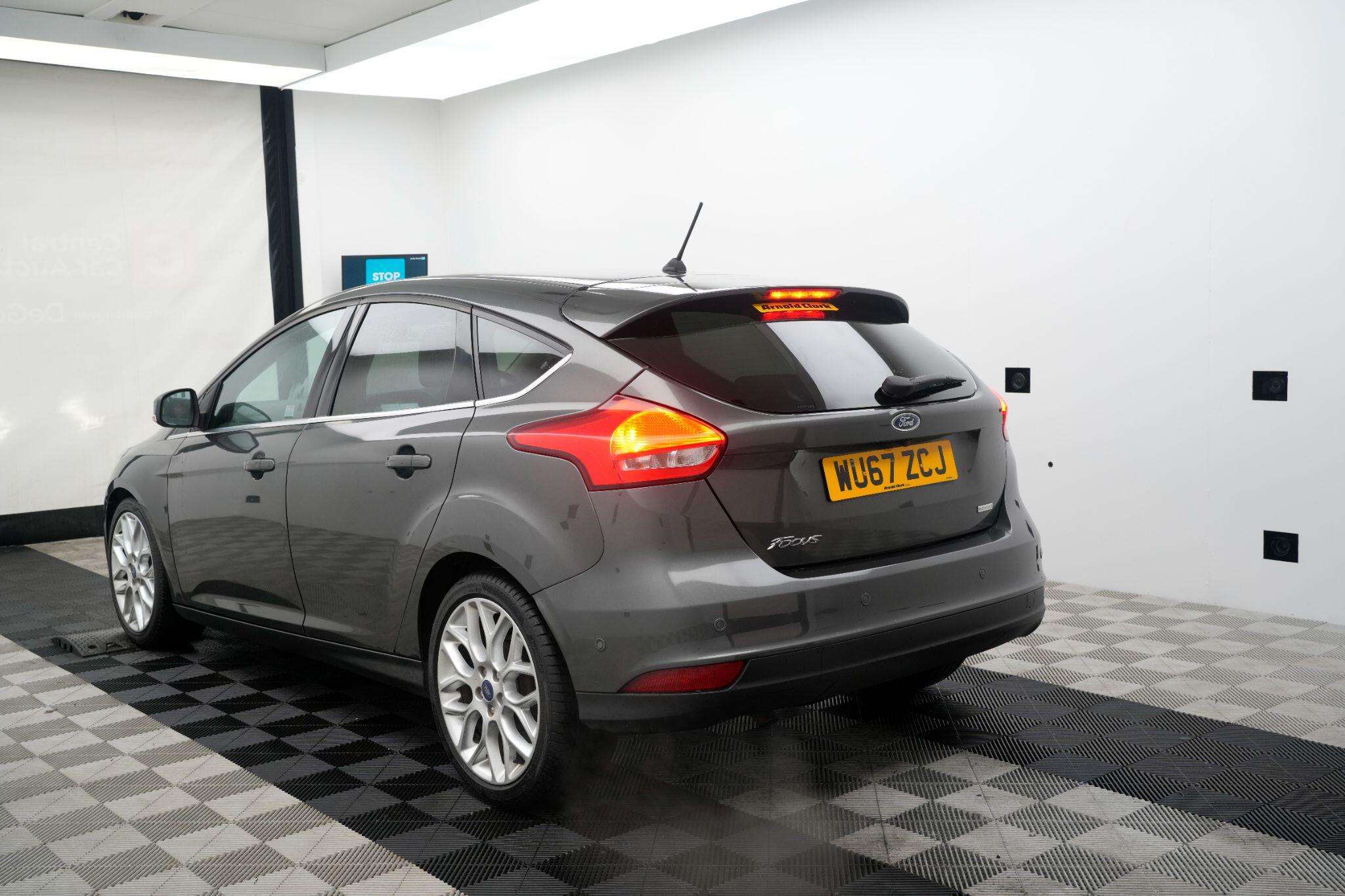 A 2017 FORD FOCUS 1.0T EcoBoost Titanium X Euro 6 (s/s) 5dr A 2017 FORD FOCUS 1.0T EcoBoost Titanium X Euro 6 (s/s) 5dr