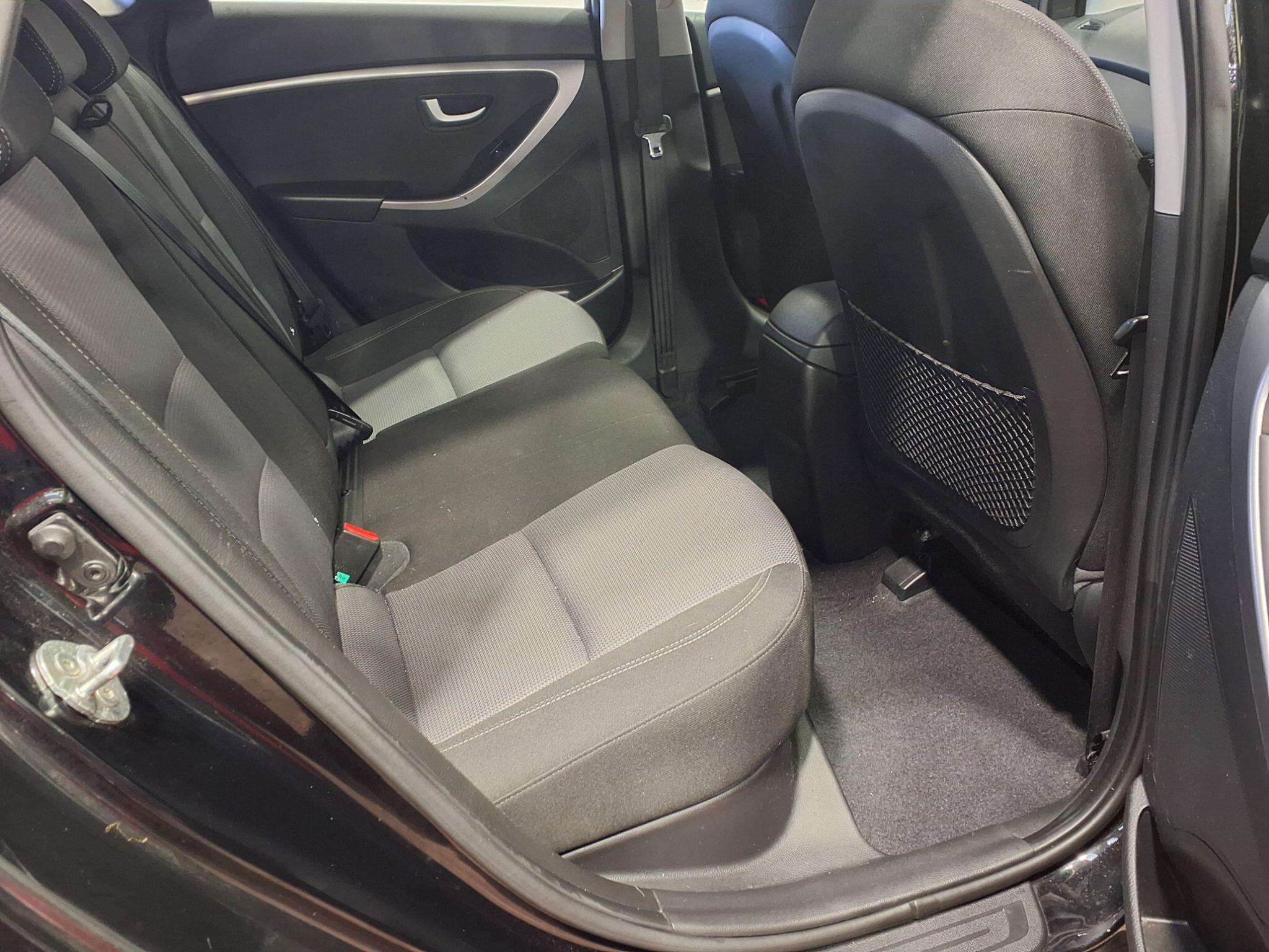 2015 HYUNDAI I30 2015 HYUNDAI I30